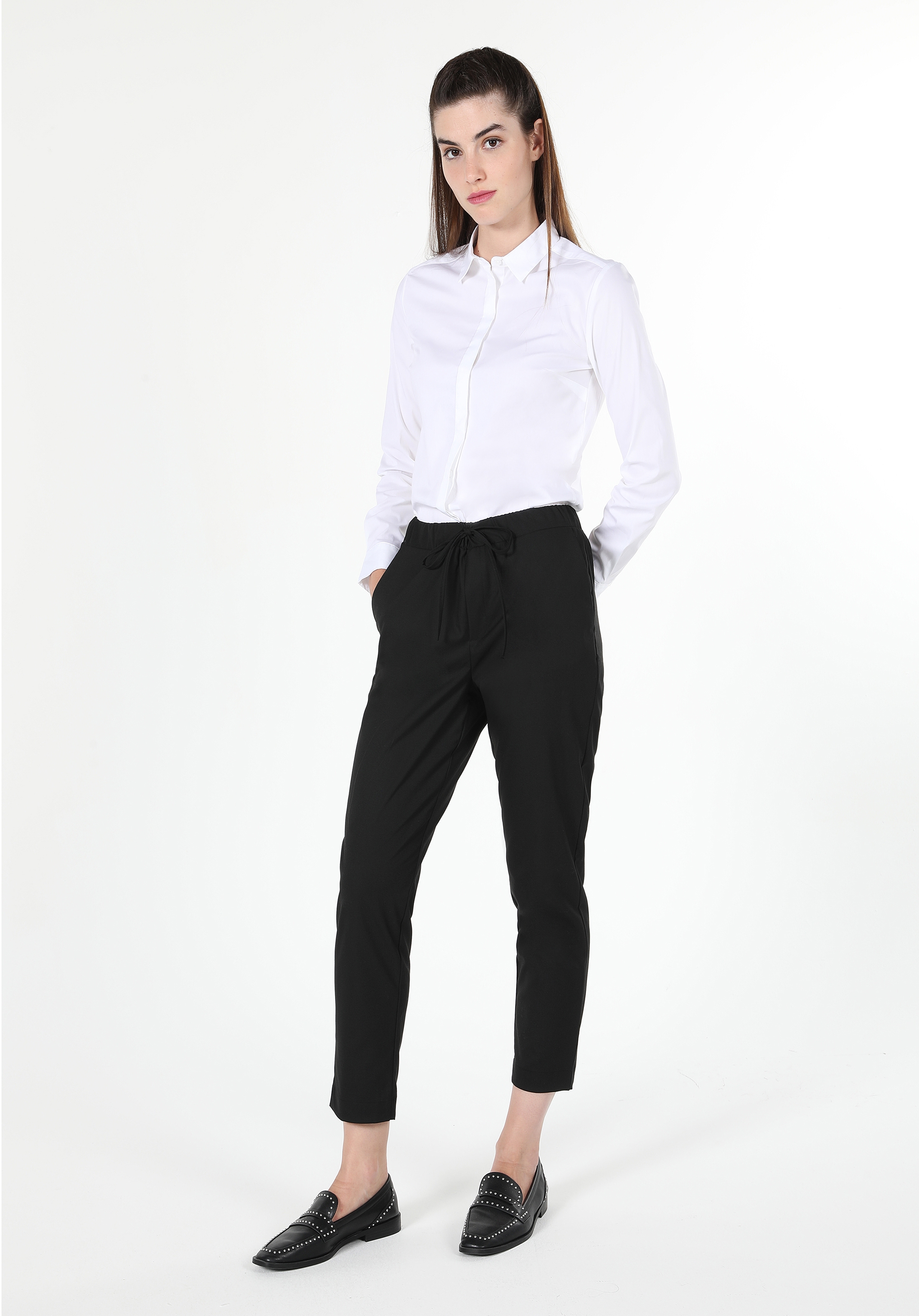 Afișați detalii pentru Pantaloni De Dama Negru Regular Fit  CL1055028