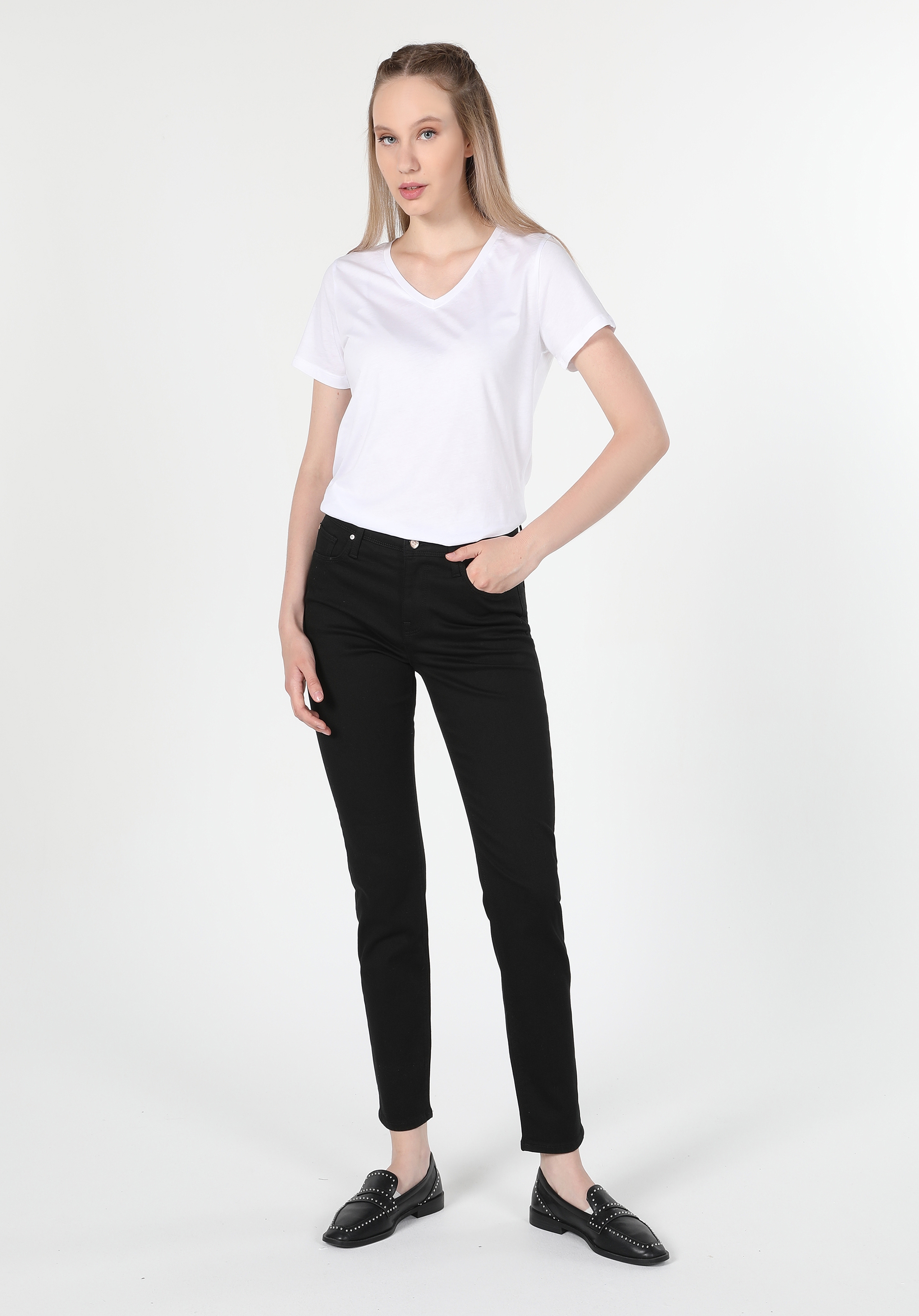 Afișați detalii pentru Pantaloni De Dama Denim Slim Fit 703 CARLA CL1060388