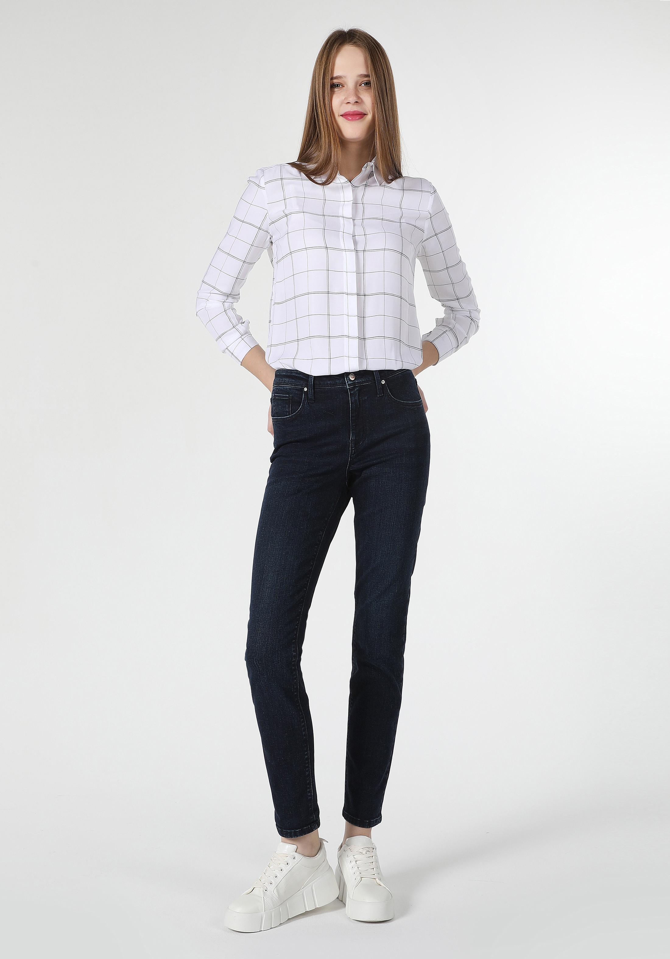 Afișați detalii pentru Pantaloni De Dama Denim Skinny Fit 760 DIANA CL1060390