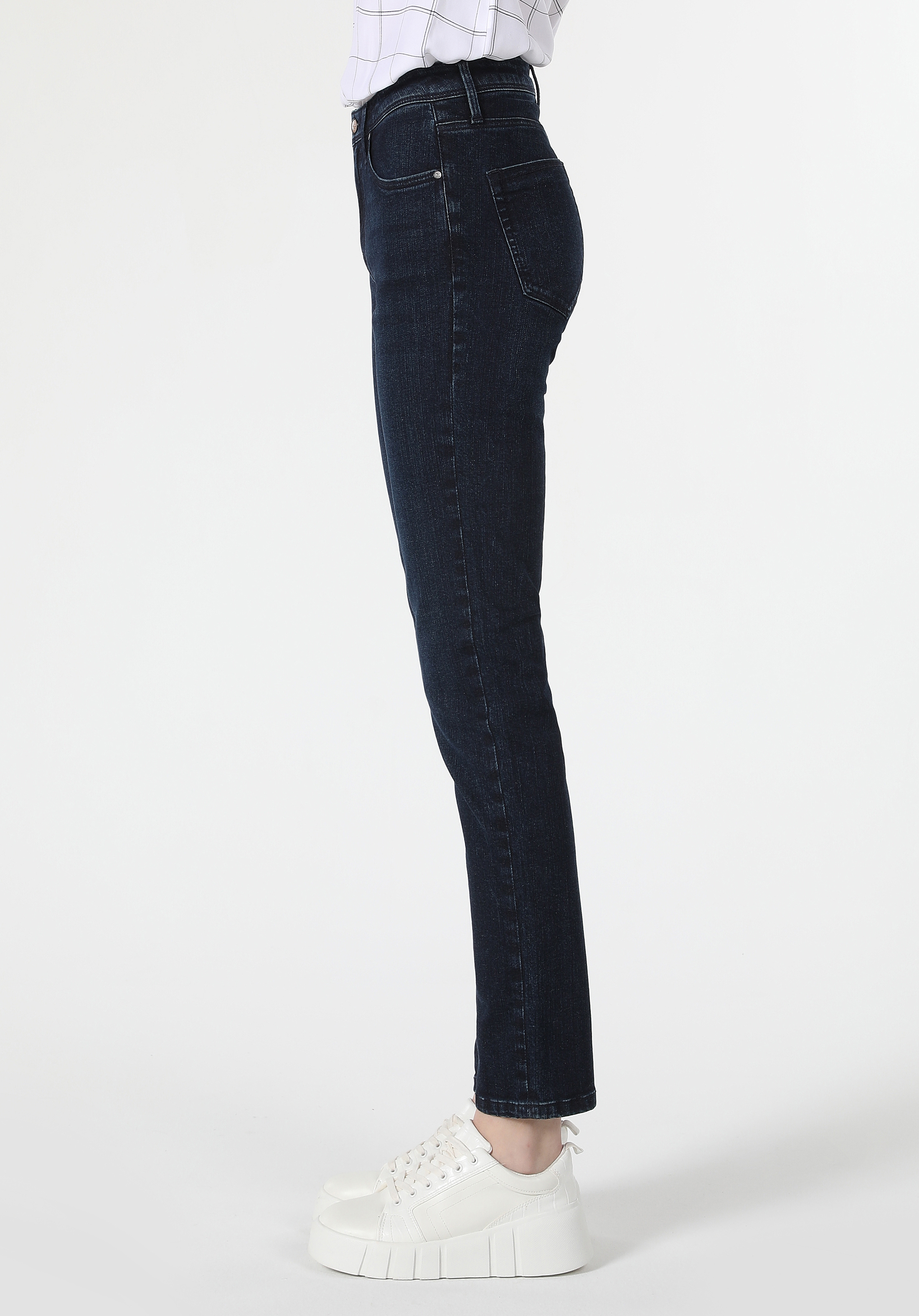 Afișați detalii pentru Pantaloni De Dama Denim Skinny Fit 760 DIANA CL1060390