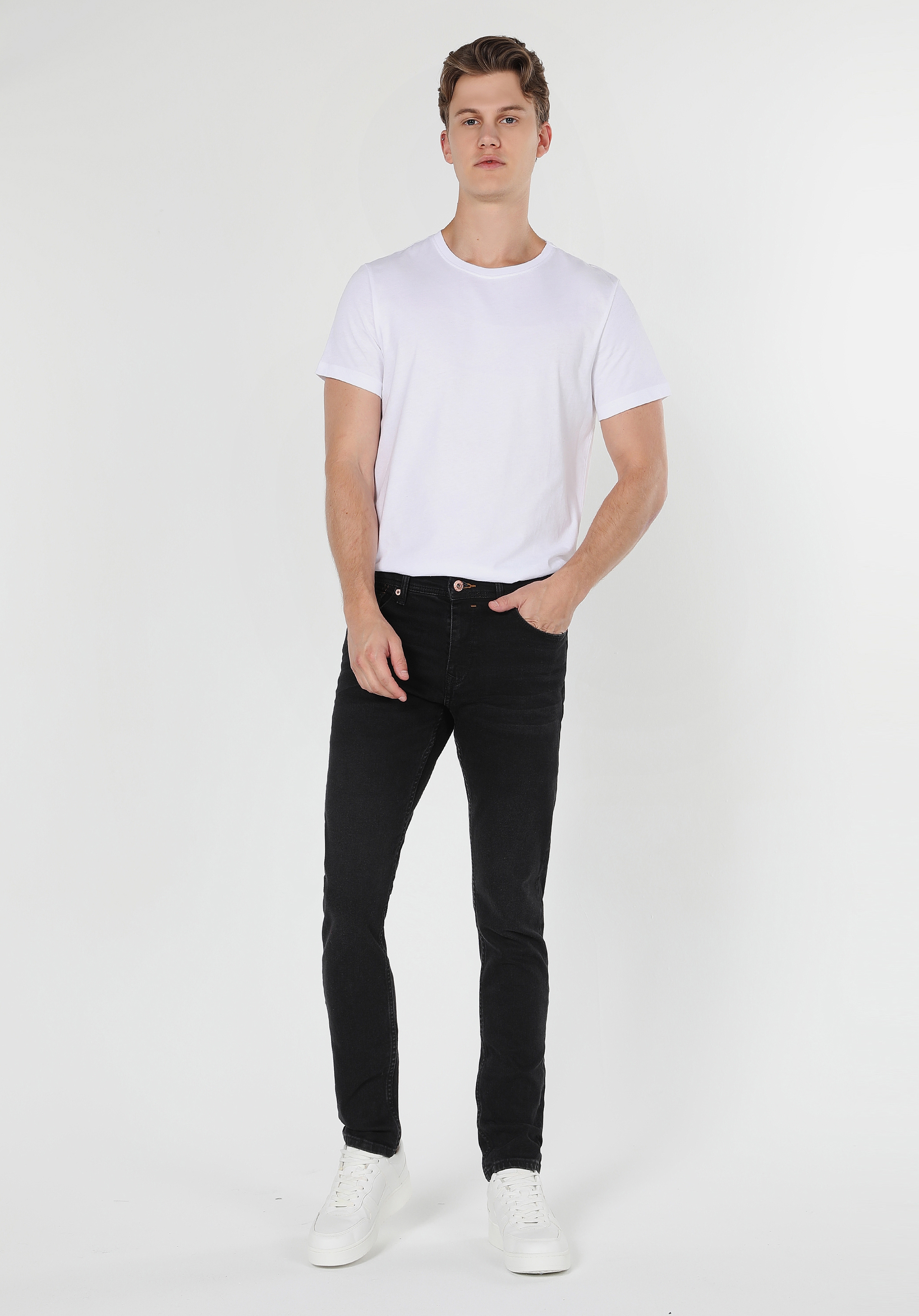 Afișați detalii pentru Pantaloni De Barbati Negru Slim Fit 041 DANNY CL1060114