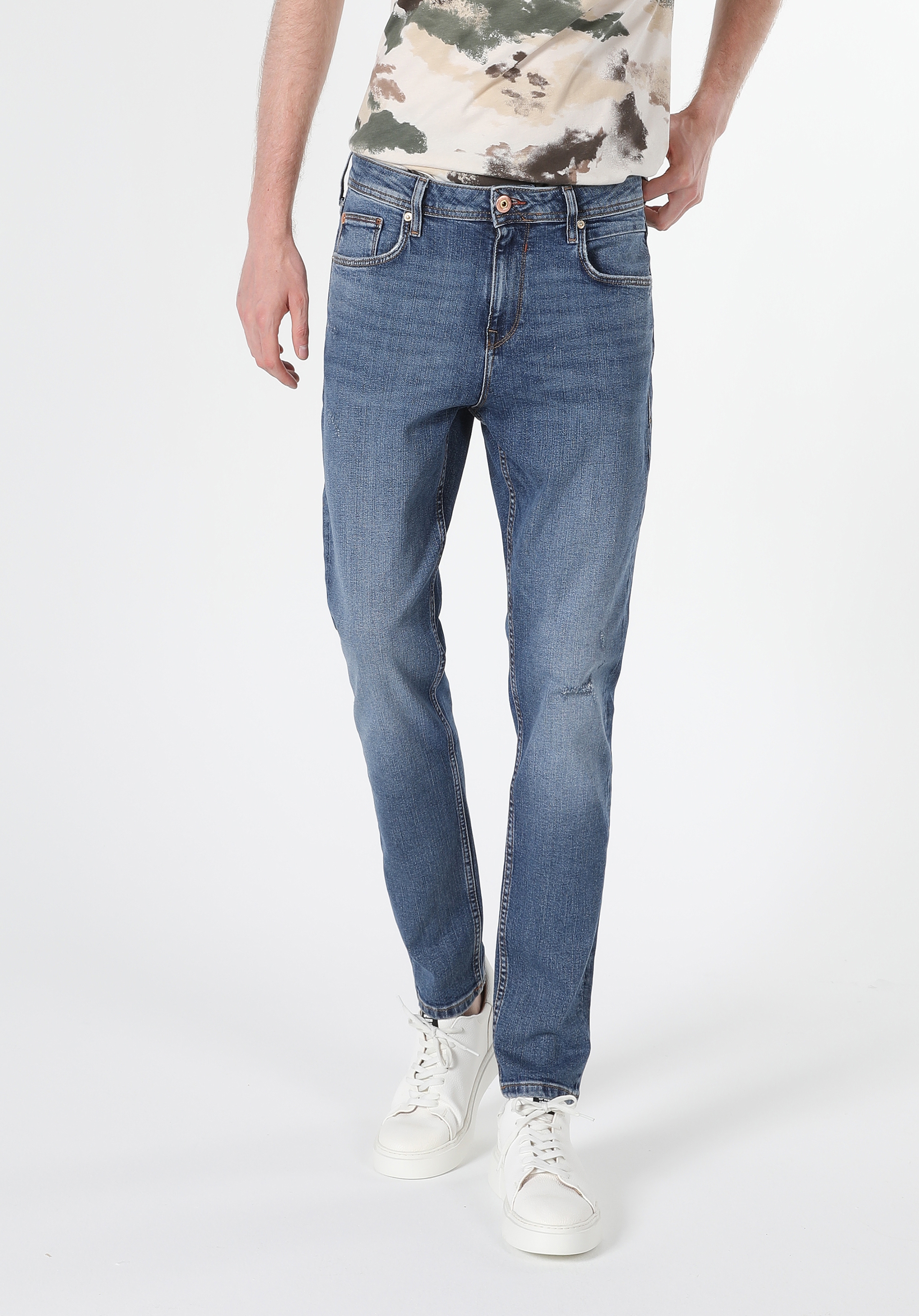 Afișați detalii pentru Pantaloni De Barbati Denim Regular Fit 067 JACK CL1060507