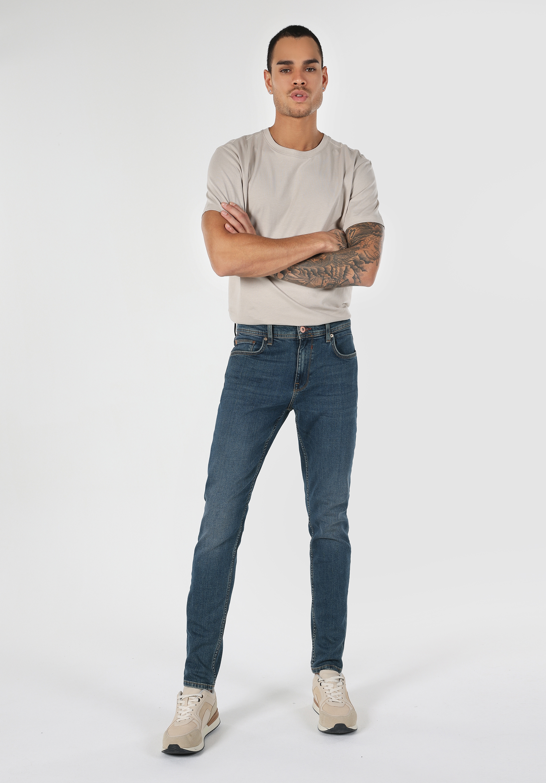 Afișați detalii pentru Pantaloni De Barbati Denim Slim Fit 041 DANNY CL1061332