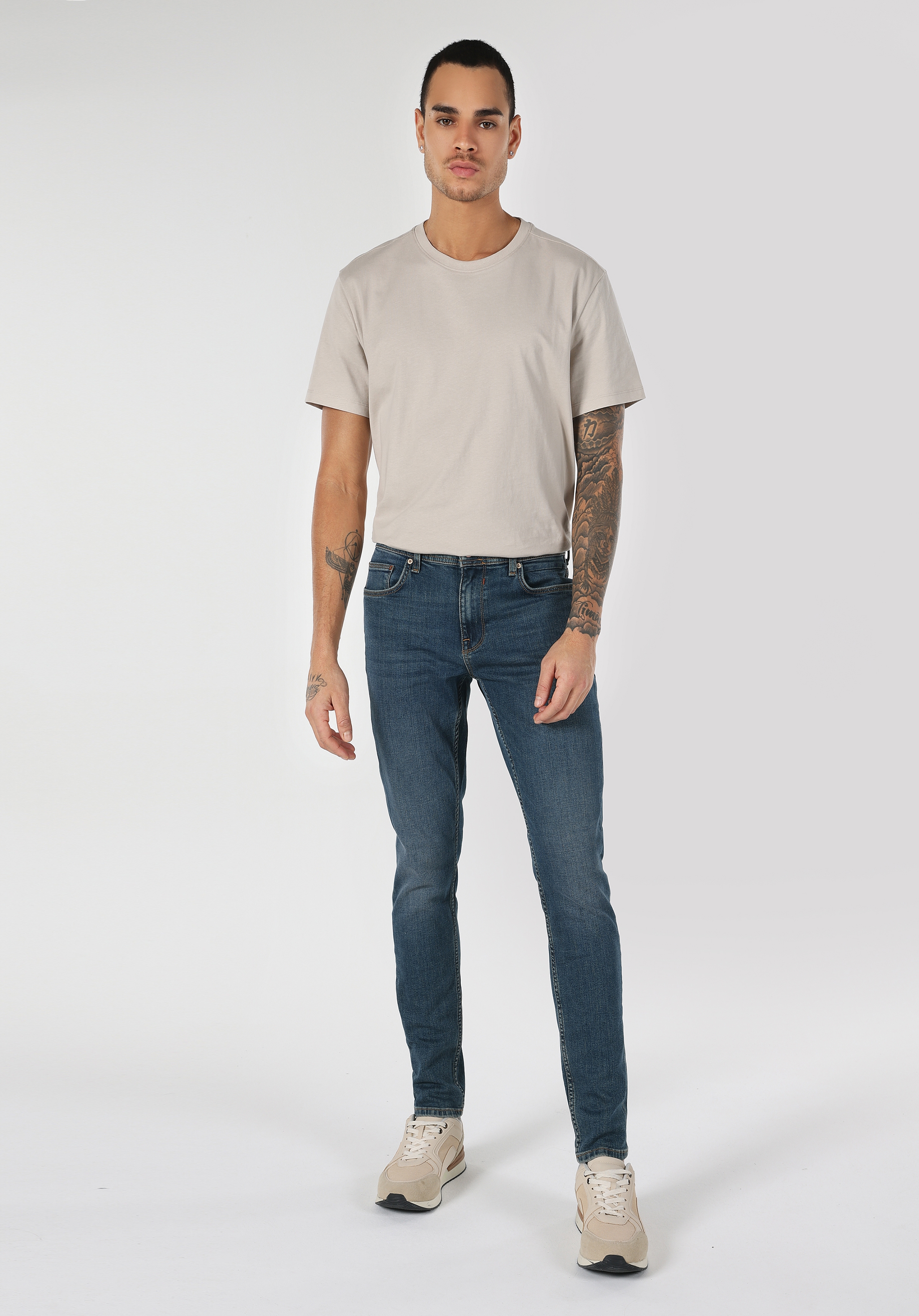 Afișați detalii pentru Pantaloni De Barbati Denim Slim Fit 041 DANNY CL1061332