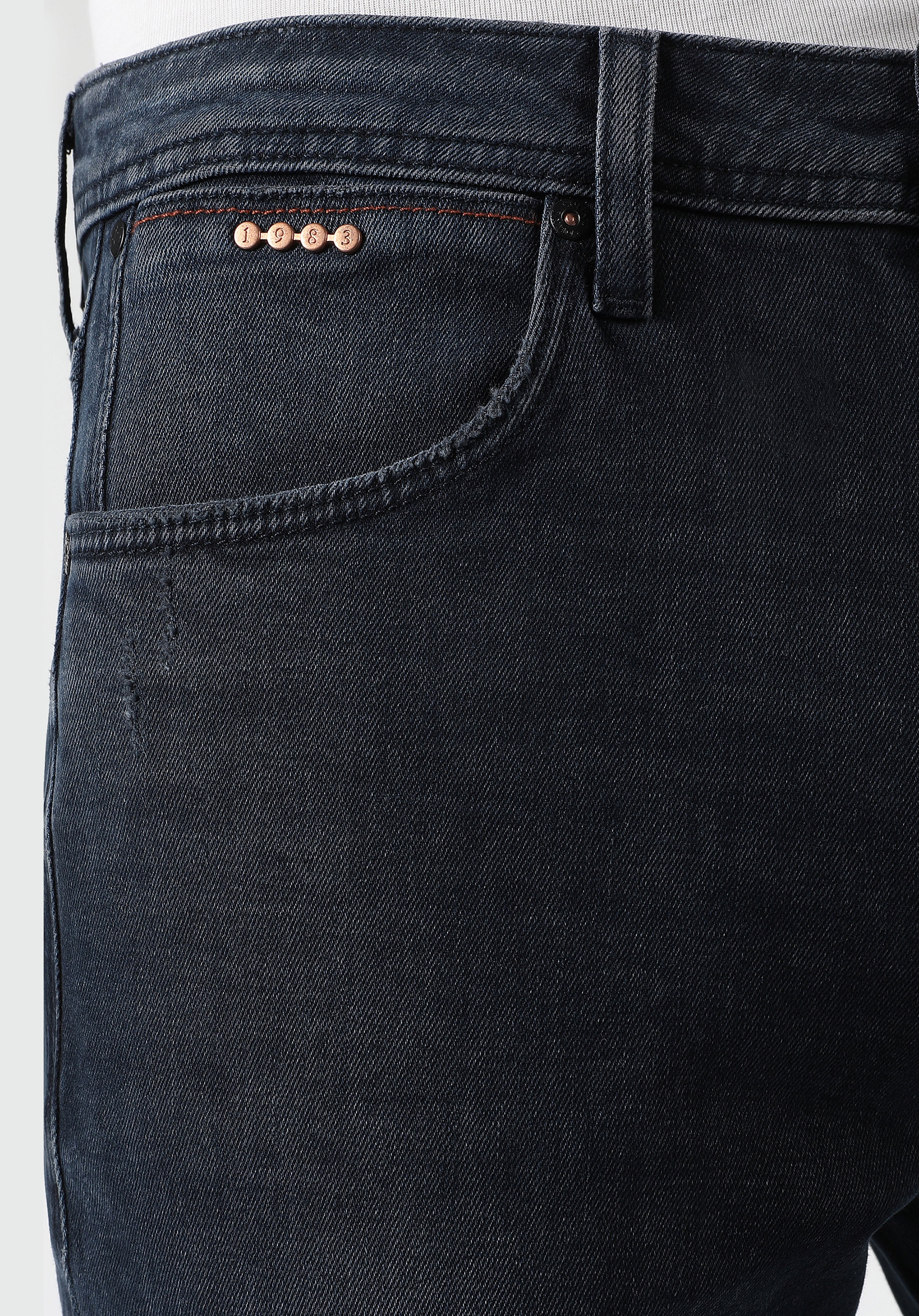 Afișați detalii pentru Pantaloni De Barbati Albastru Marin Straight Fit 044 KARL CL1061356