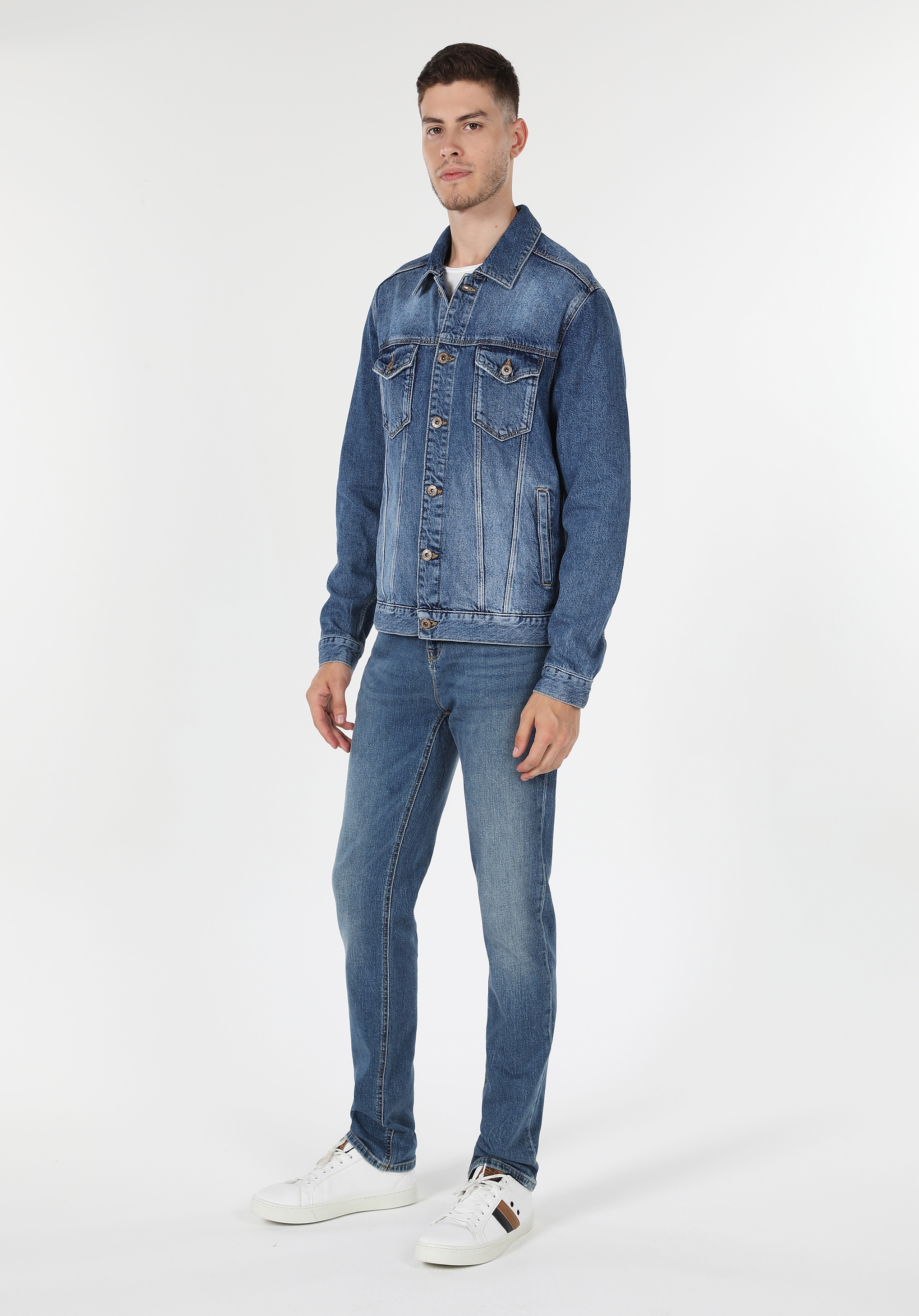 Afișați detalii pentru Jacheta De Barbati Denim Regular Fit  CL1060621