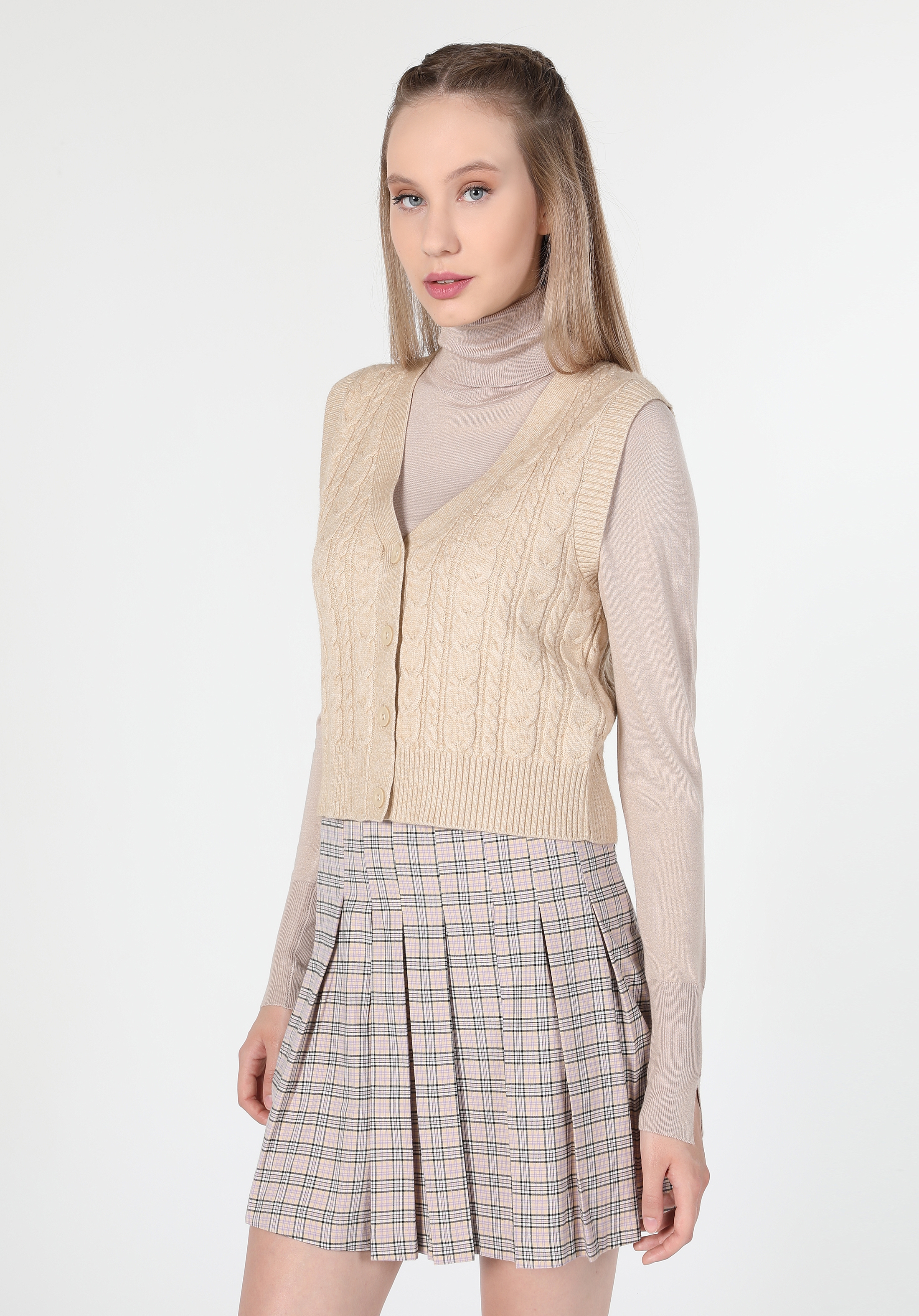 Afișați detalii pentru Cardigan De Dama Bej   CL1060686