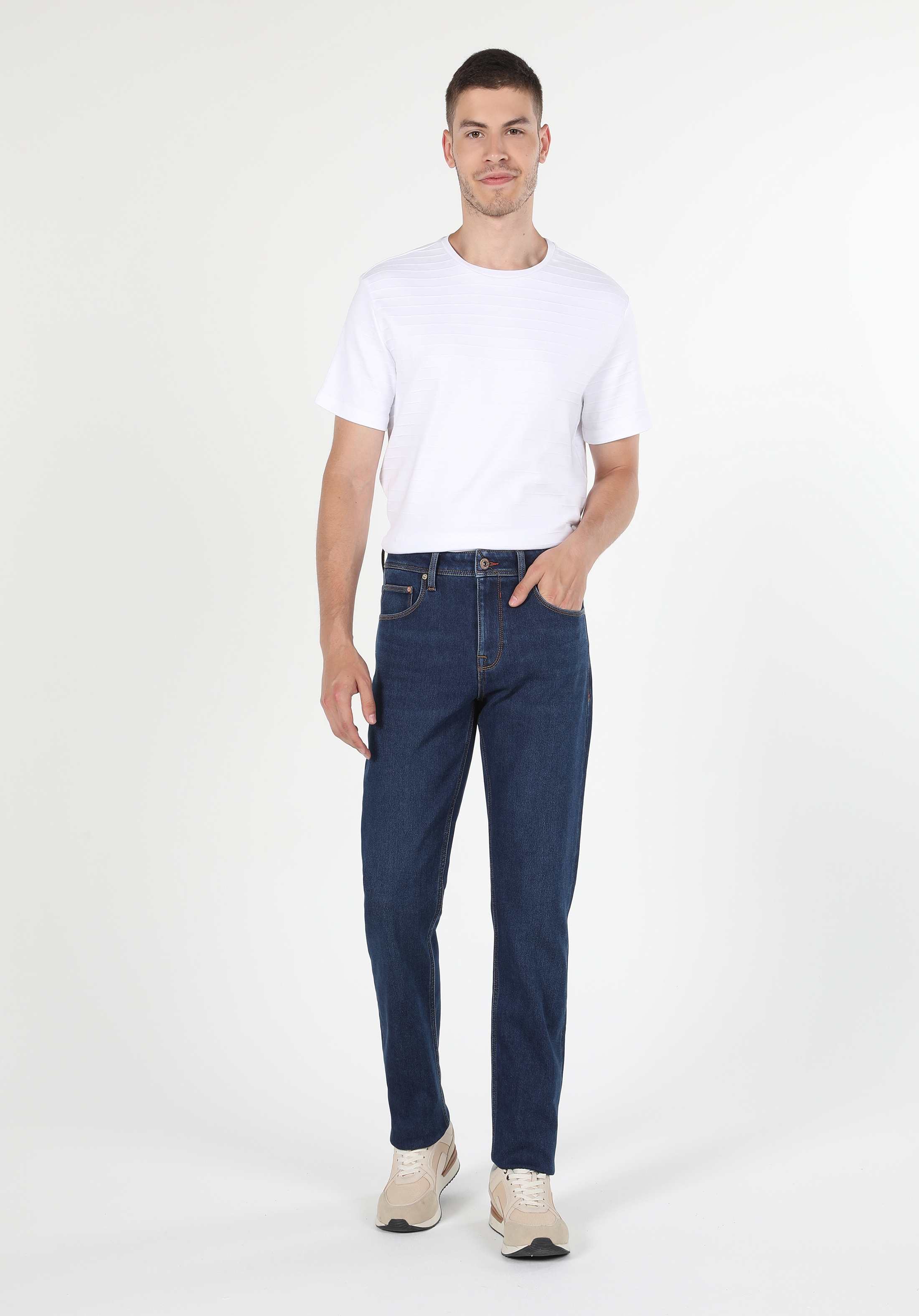 Afișați detalii pentru Pantaloni De Barbati Denim Regular Fit 045 DAVID CL1060739