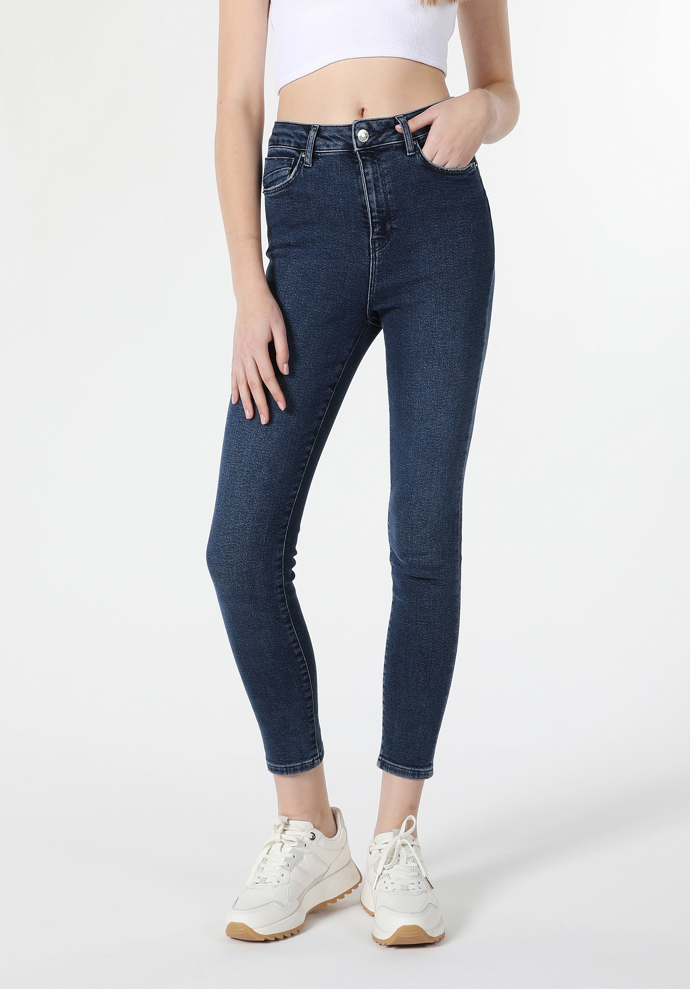 Afișați detalii pentru Pantaloni De Dama Albastru Skinny Fit 760 DIANA CL1061429