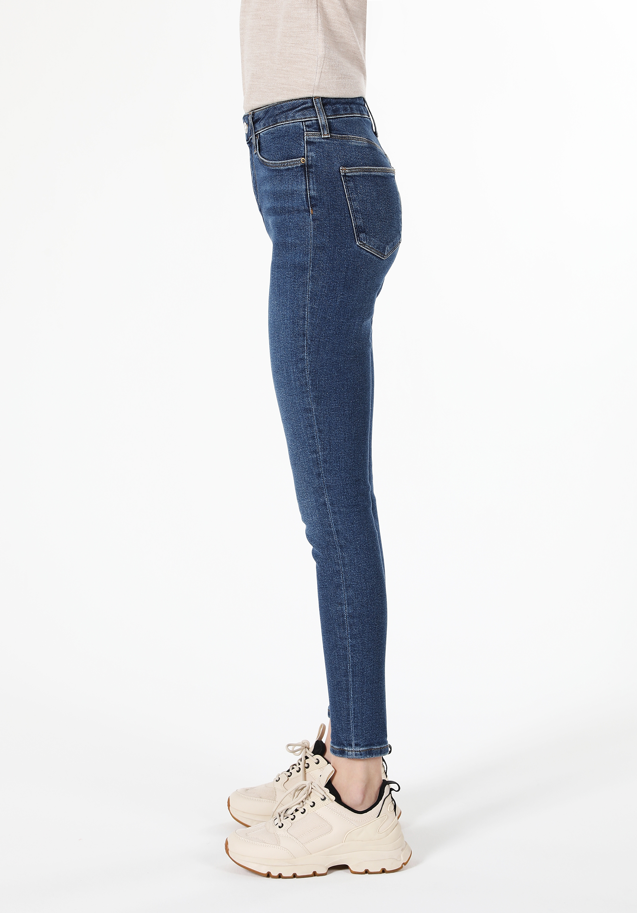 Afișați detalii pentru Pantaloni De Dama Denim Skinny Fit 760 DIANA CL1061436