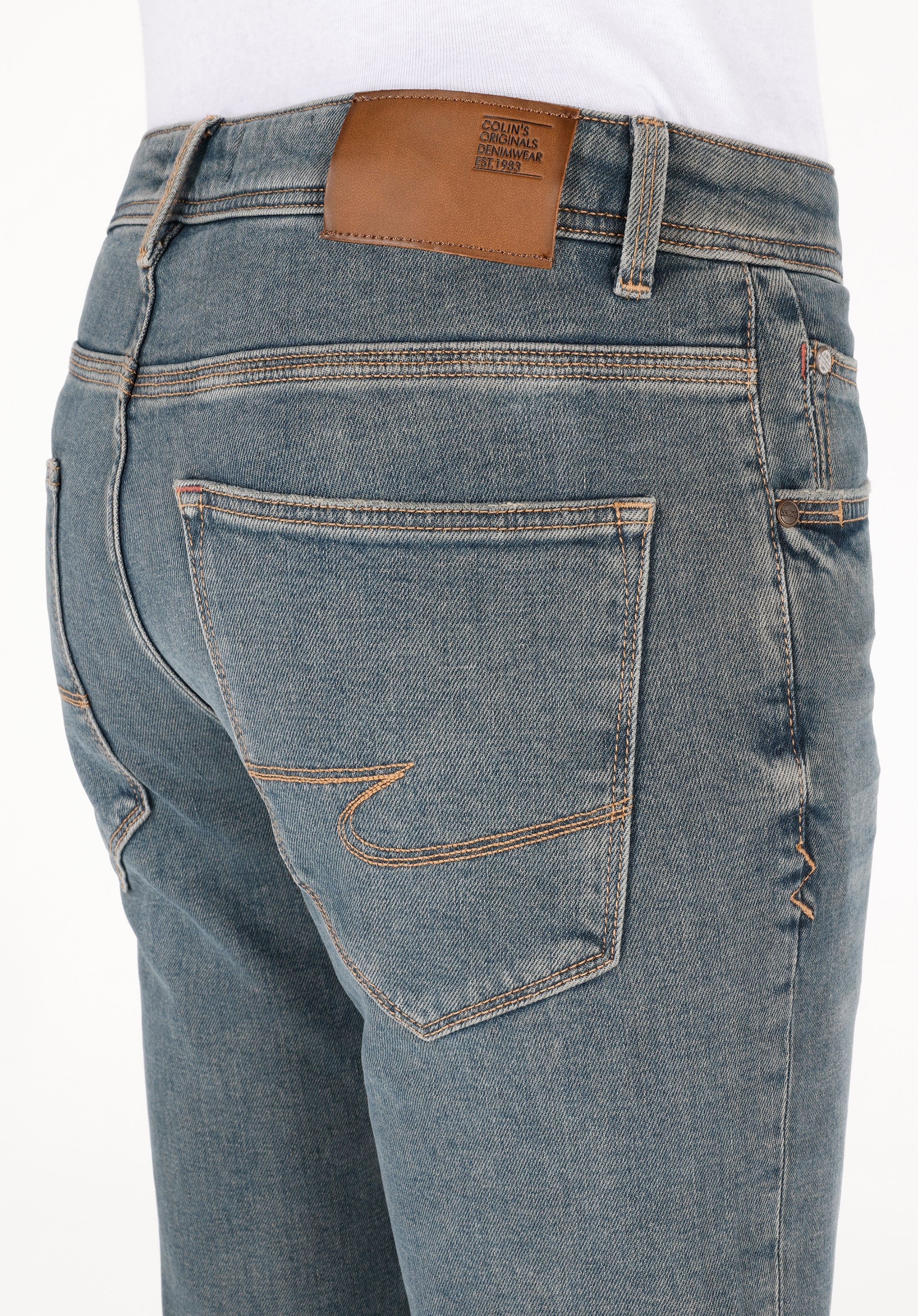 Afișați detalii pentru Pantaloni De Barbati Albastru inchis Straight Fit 044 KARL CL1070555