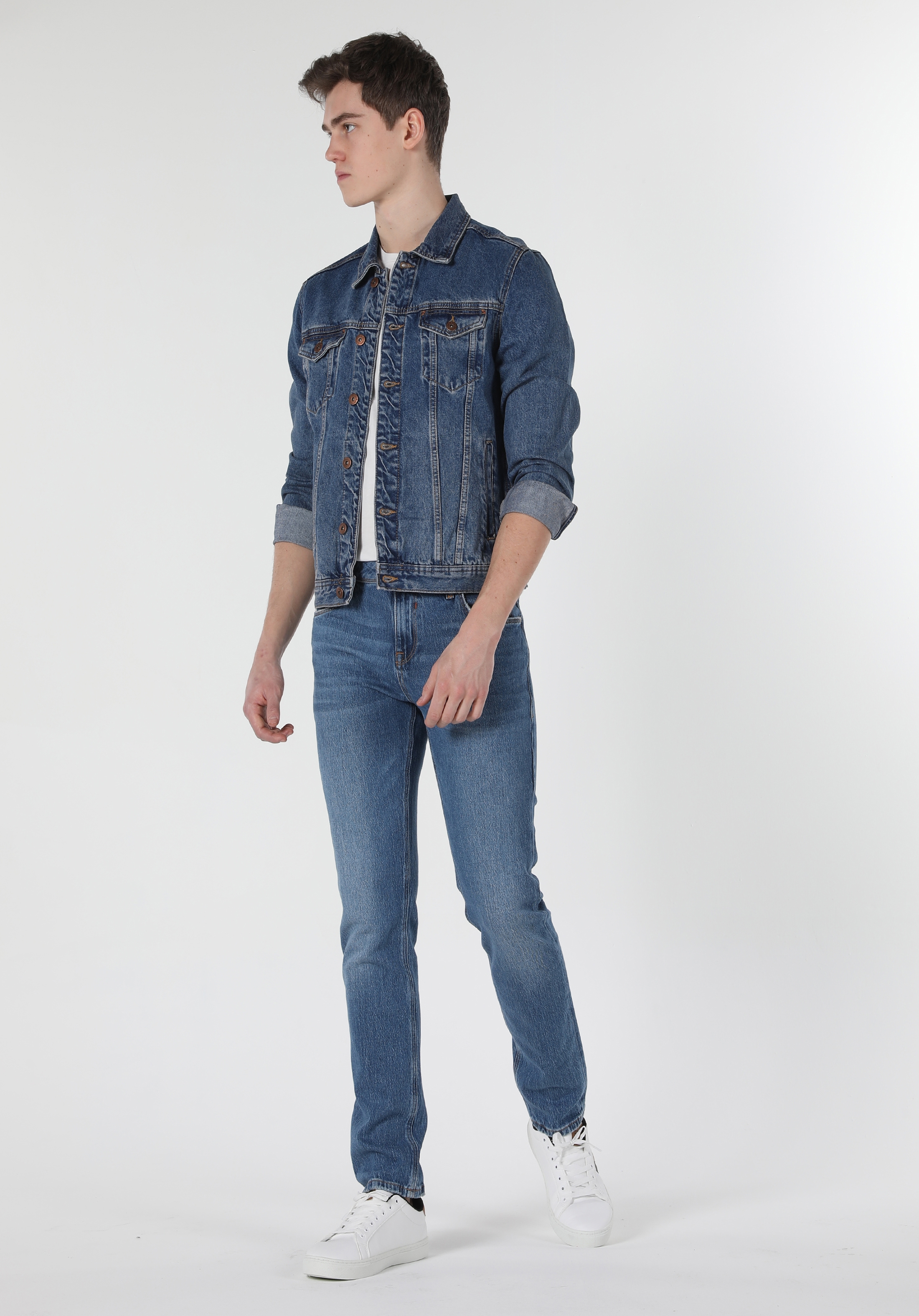 Afișați detalii pentru Jacheta De Barbati Denim Regular Fit  