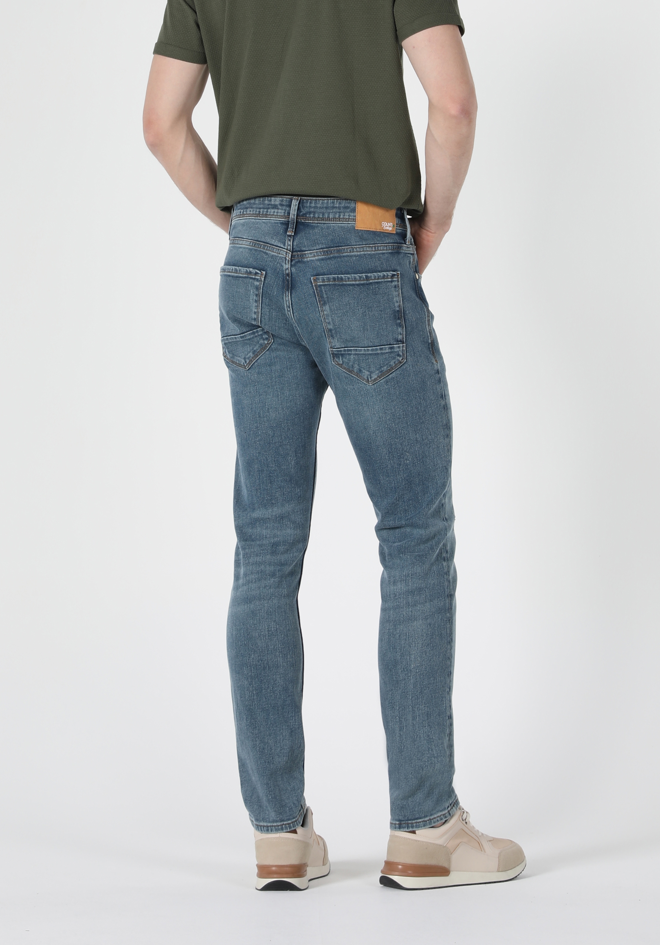 Afișați detalii pentru Pantaloni De Barbati Albastru Straight Fit 044 KARL CL1057863