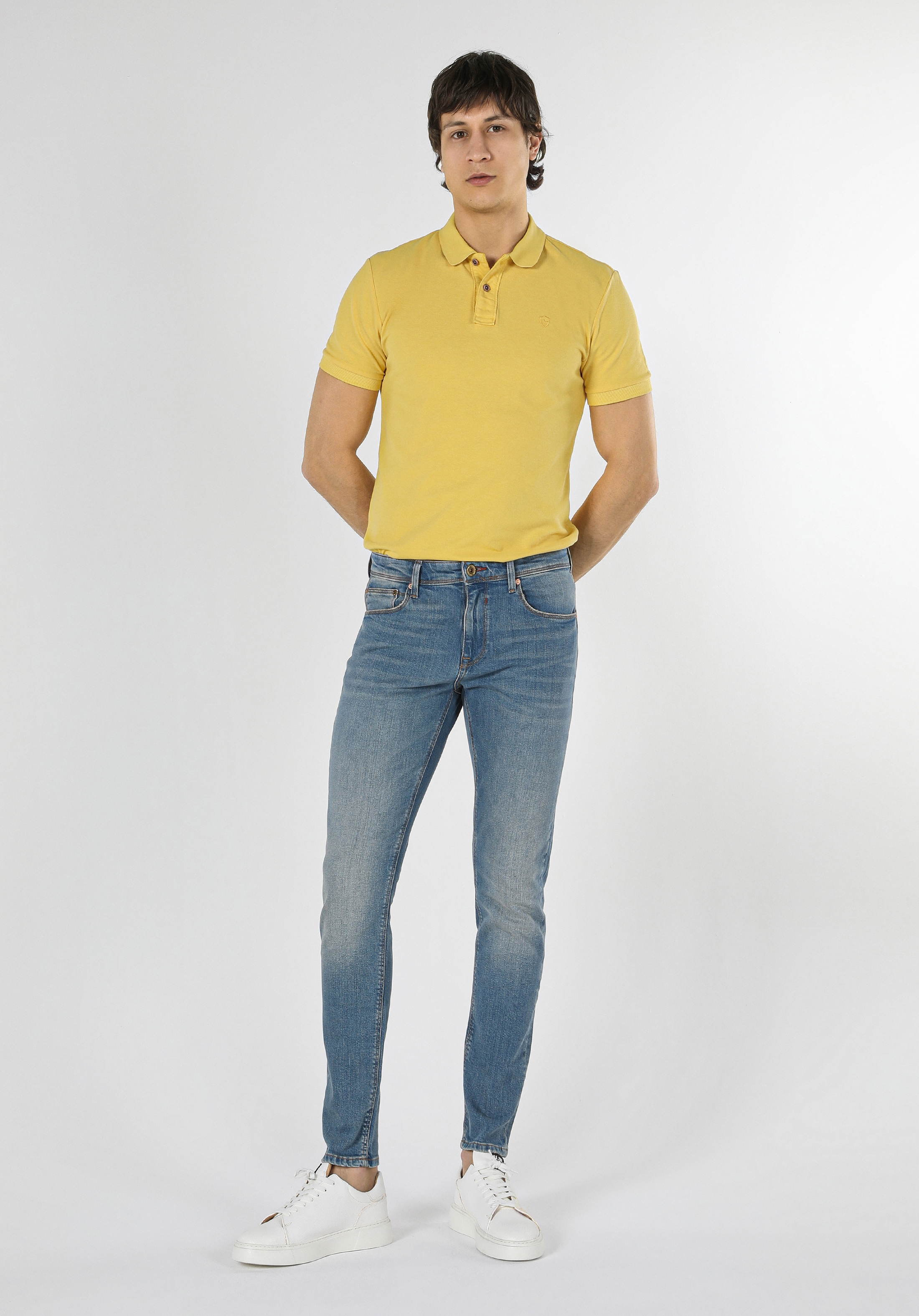 Afișați detalii pentru Pantaloni De Barbati Denim Slim Fit 041 DANNY CL1059186