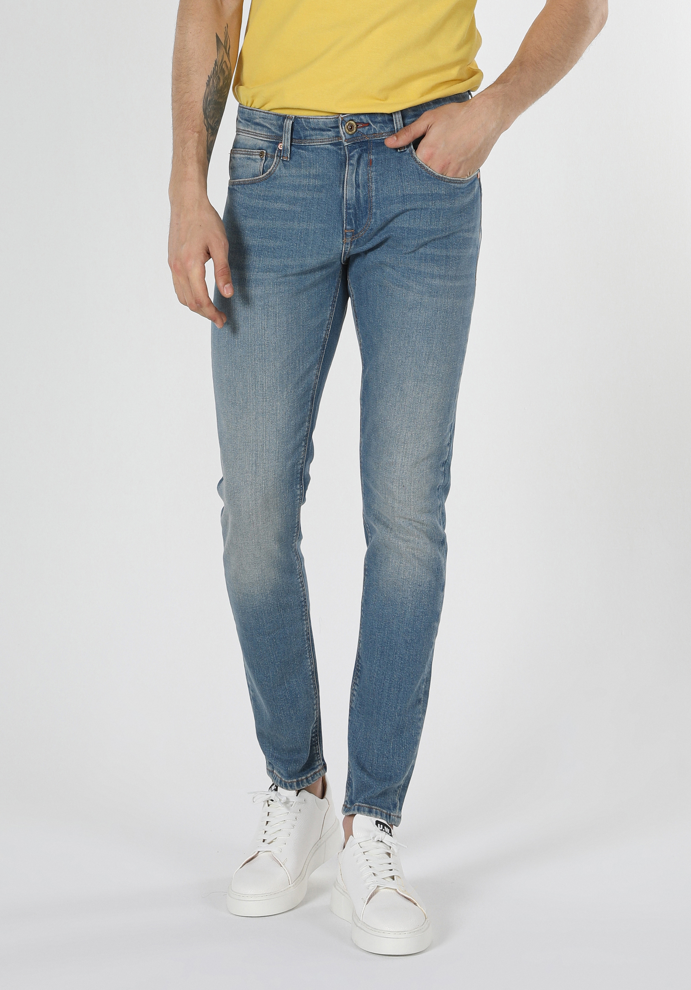 Afișați detalii pentru Pantaloni De Barbati Denim Slim Fit 041 DANNY CL1059186