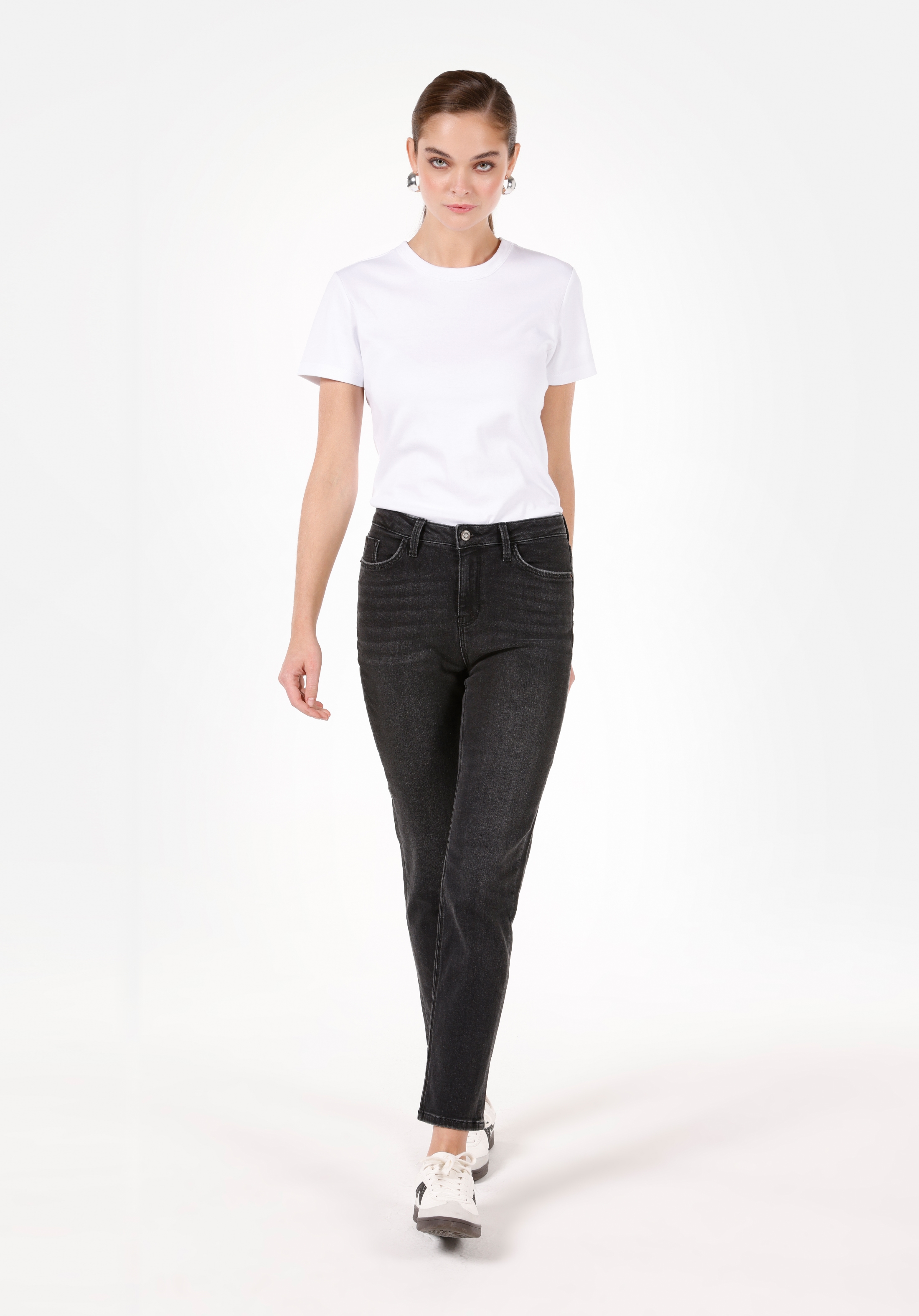 Afișați detalii pentru Pantaloni De Dama Negru Slim Fit 703 CARLA CL1070659