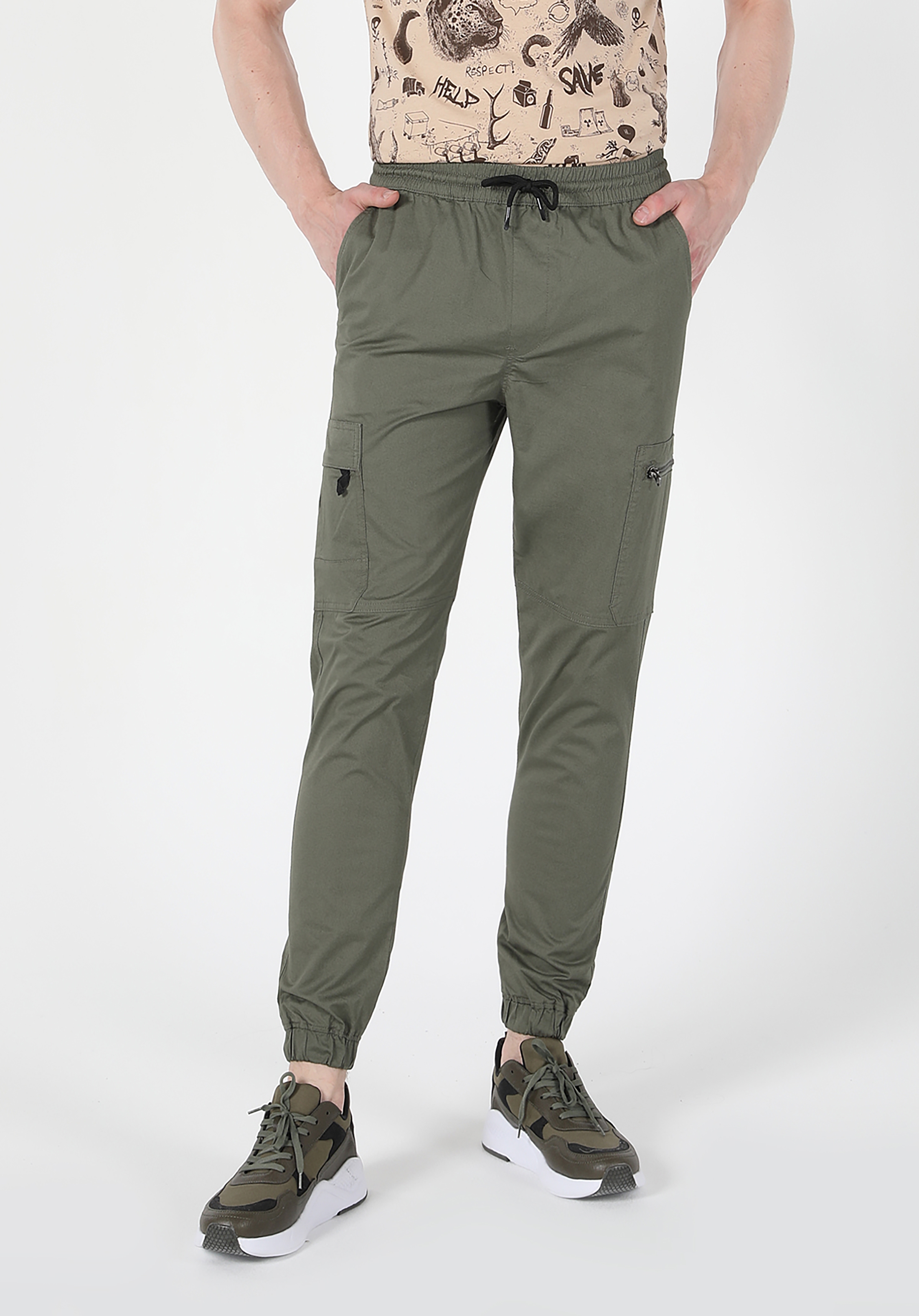 Afișați detalii pentru Pantaloni De Barbati Kaki Slim Fit  CL1056704