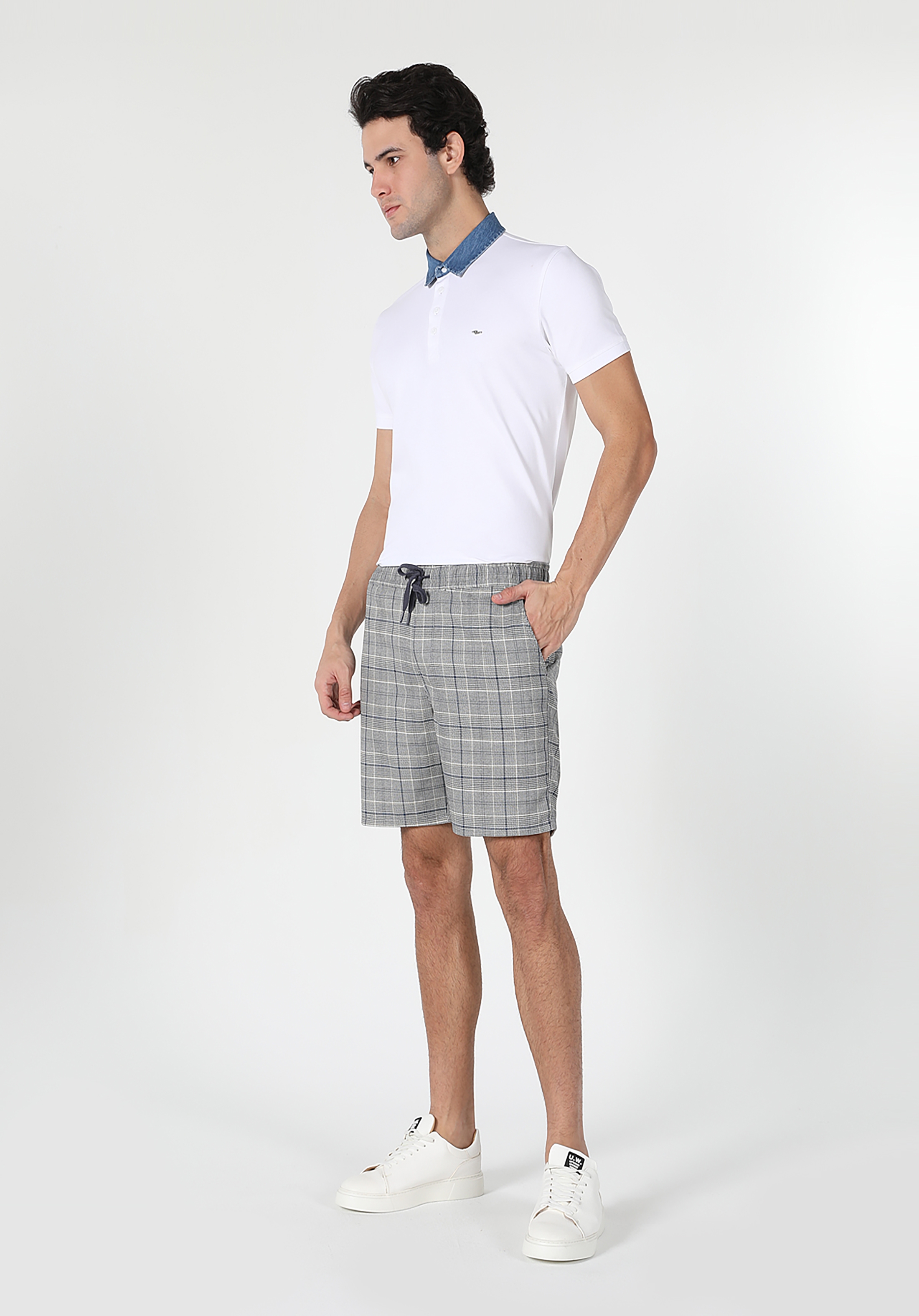 Afișați detalii pentru Short / Pantaloni Scurti De Barbati Albastru Regular Fit  CL1059544