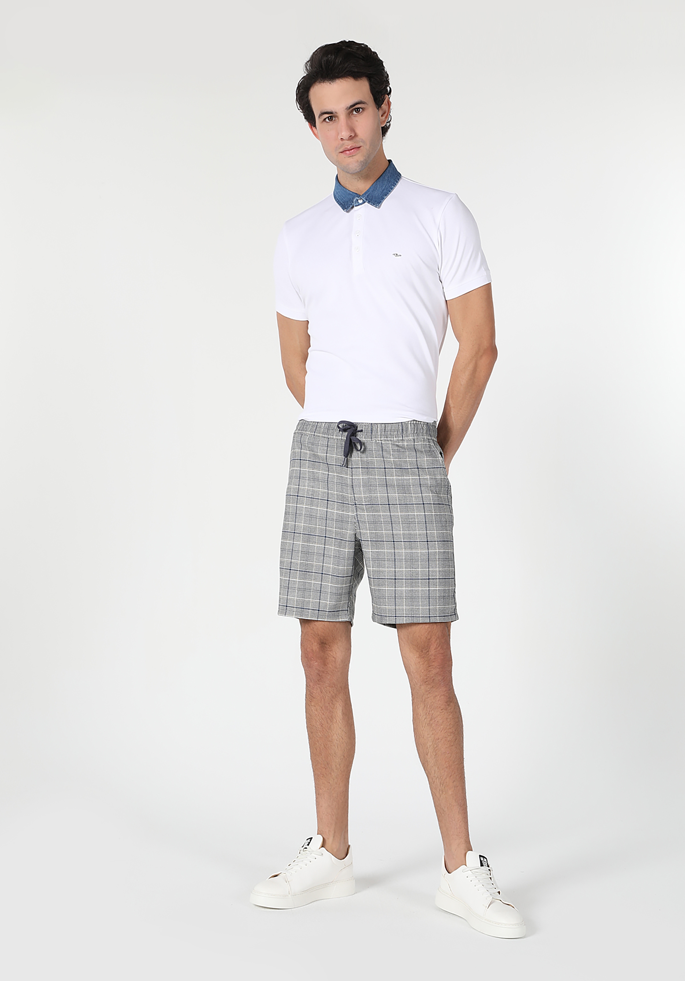 Afișați detalii pentru Short / Pantaloni Scurti De Barbati Albastru Regular Fit  CL1059544