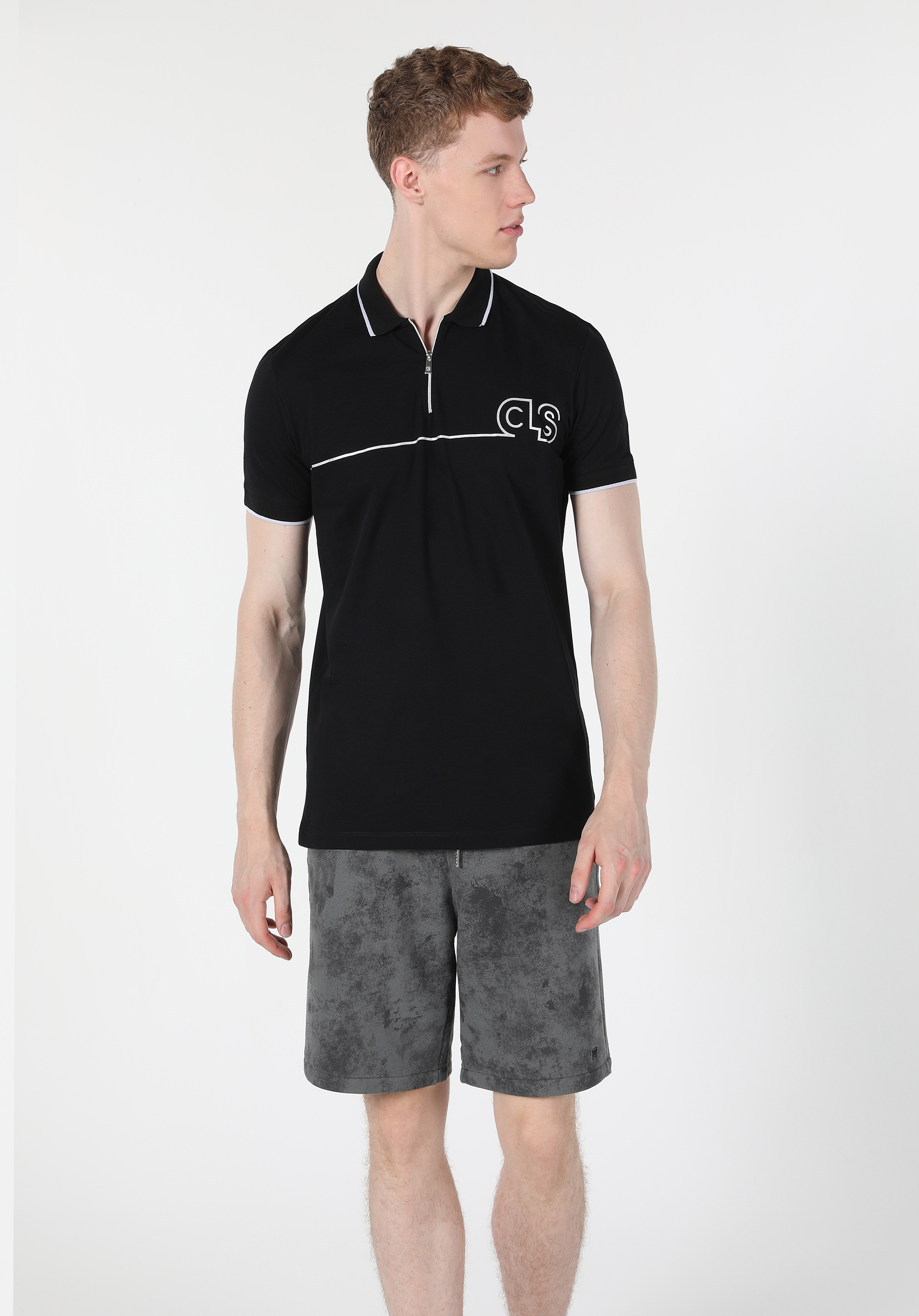 Afișați detalii pentru Tricou Polo Cu Maneca Scurta De Barbati Negru Regular Fit  CL1059561