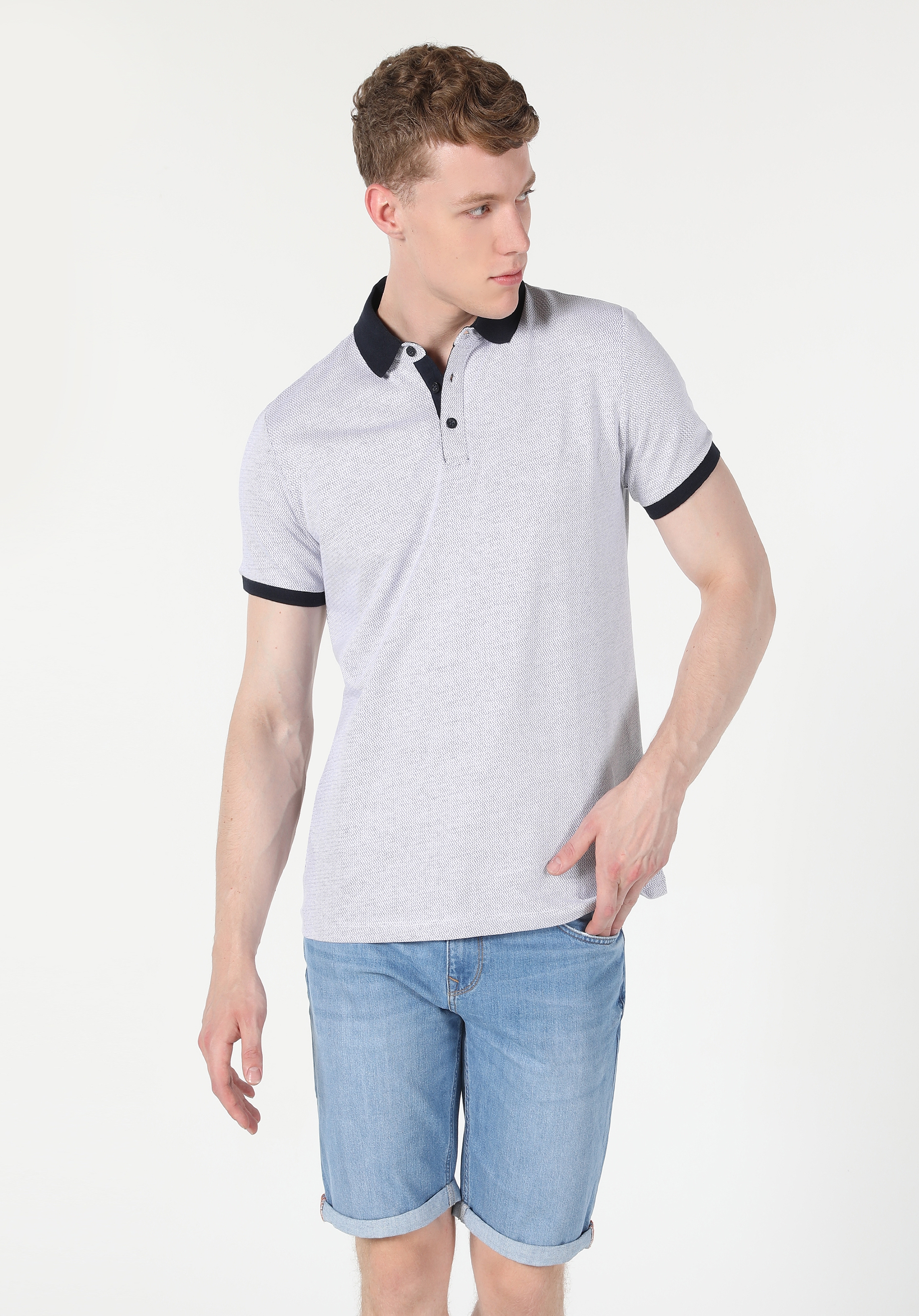 Afișați detalii pentru Tricou Polo Cu Maneca Scurta De Barbati  Regular Fit  CL1059568