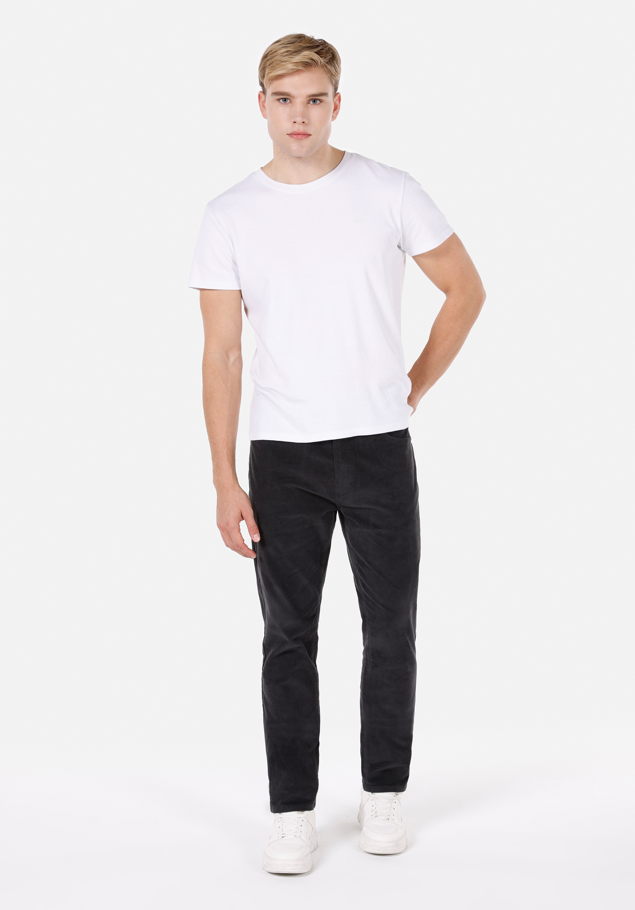 Afișați detalii pentru Pantaloni De Barbati  Regular Fit 067 JACK CL1071480