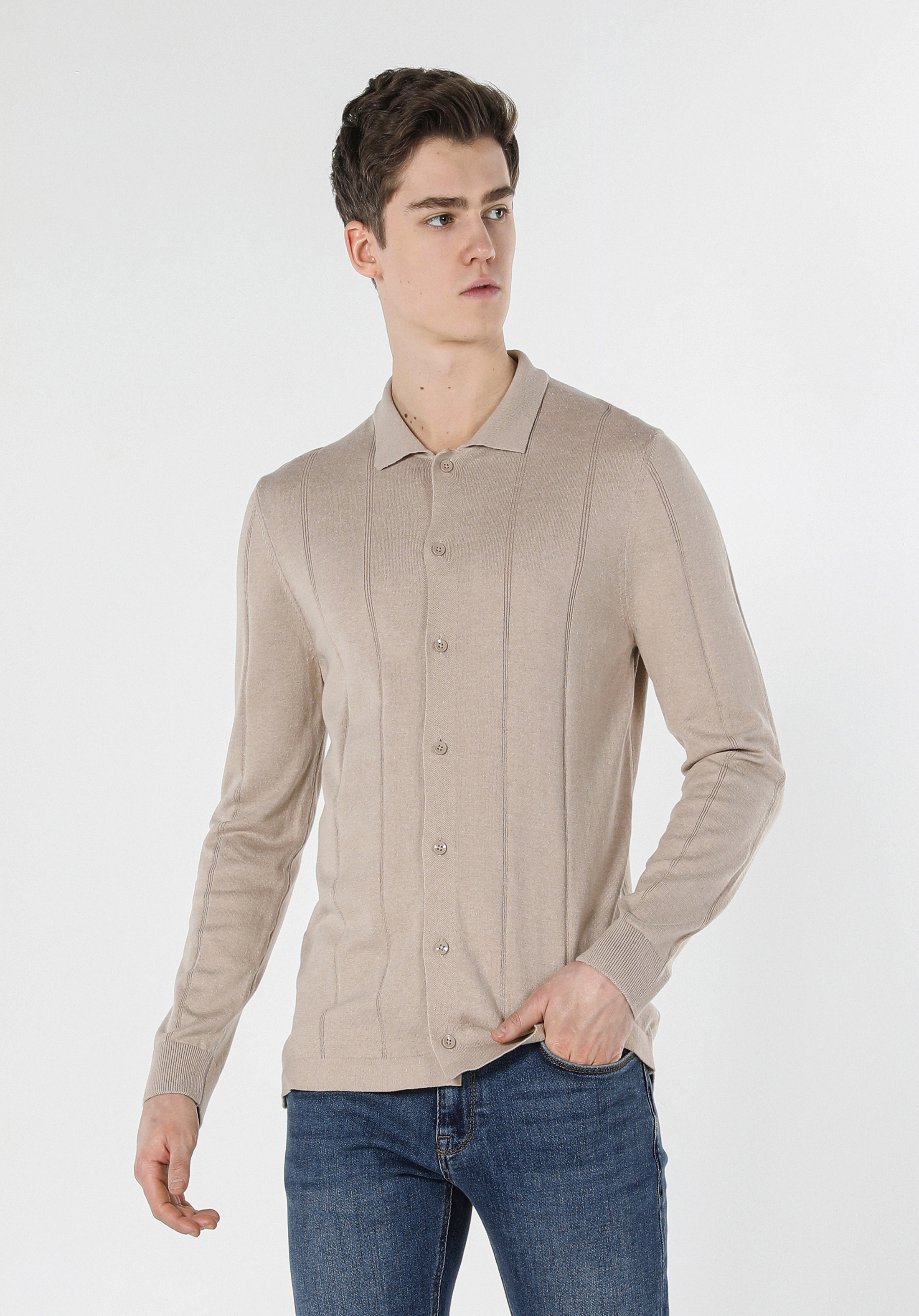 Afișați detalii pentru Cardigan De Barbati Bej Slim Fit 