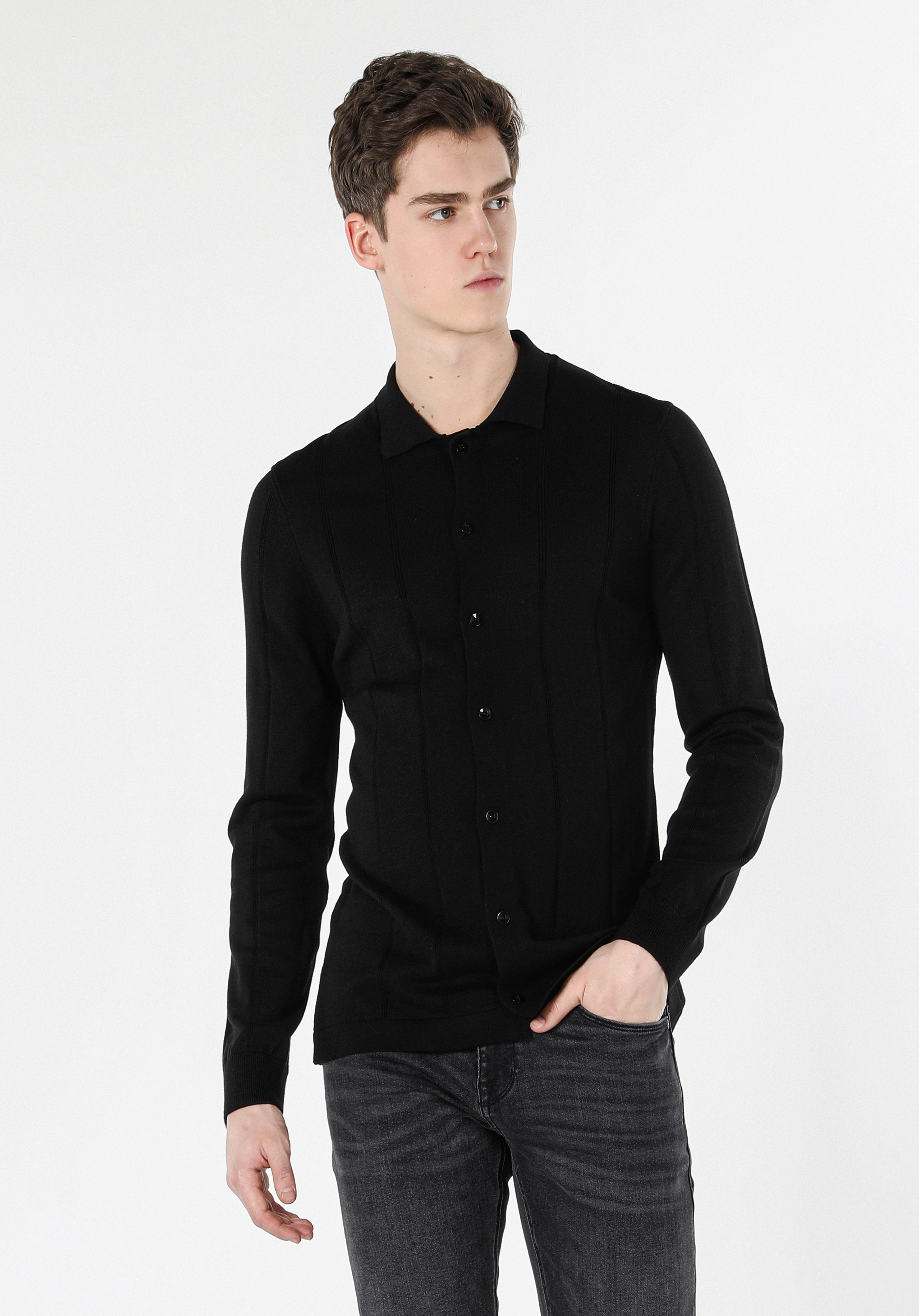 Afișați detalii pentru Cardigan De Barbati Negru Slim Fit 