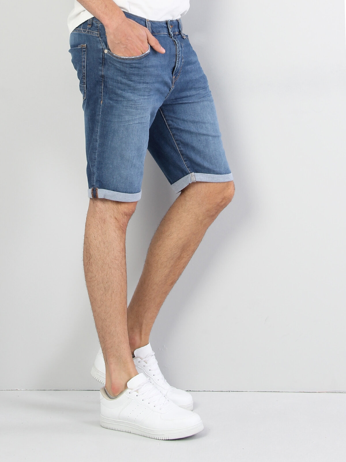 Afișați detalii pentru Short / Pantaloni Scurti De Barbati Albastru Straight Fit 