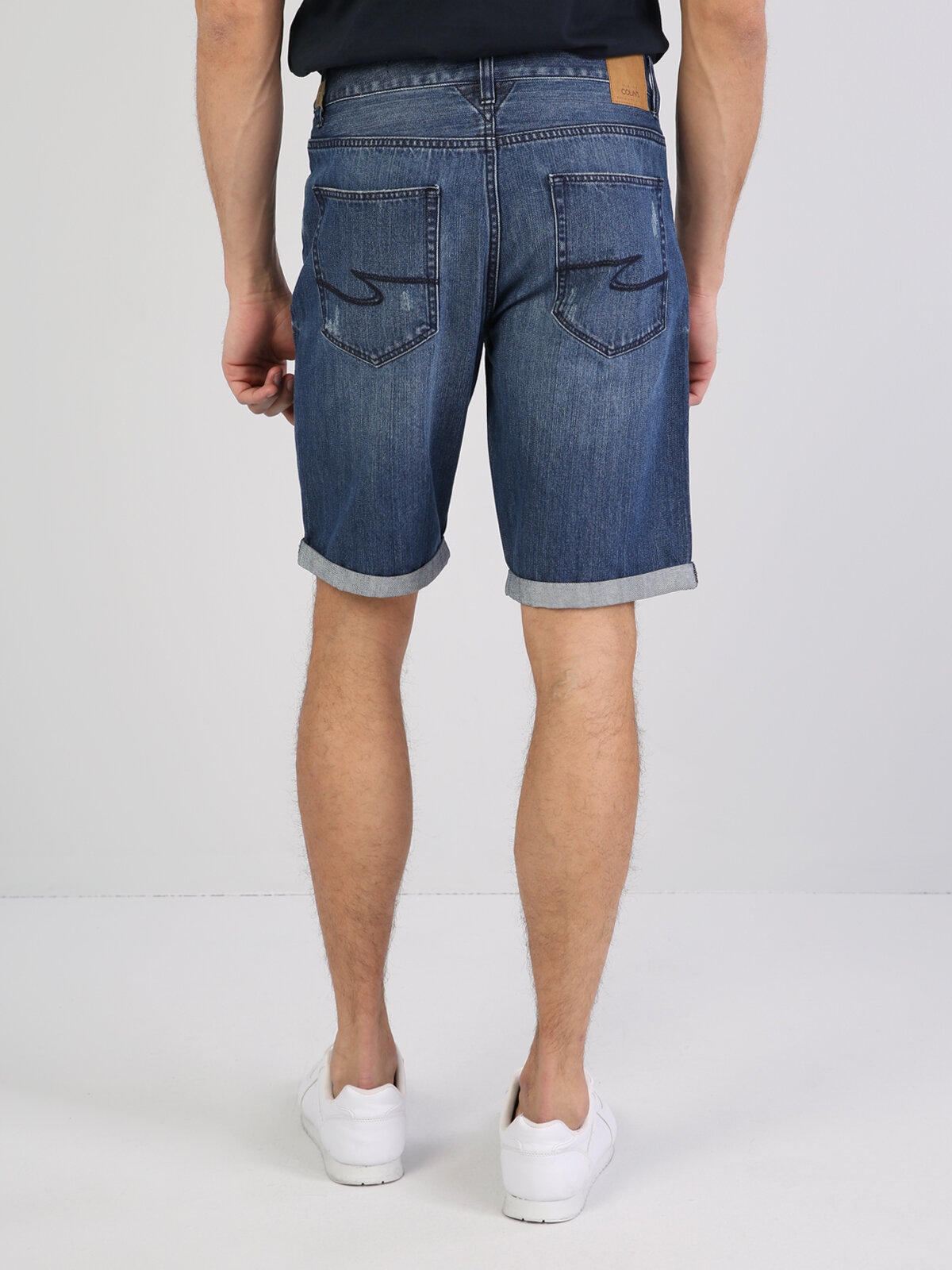 Afișați detalii pentru Short / Pantaloni Scurti De Barbati Albastru Regular Fit 045 DAVID