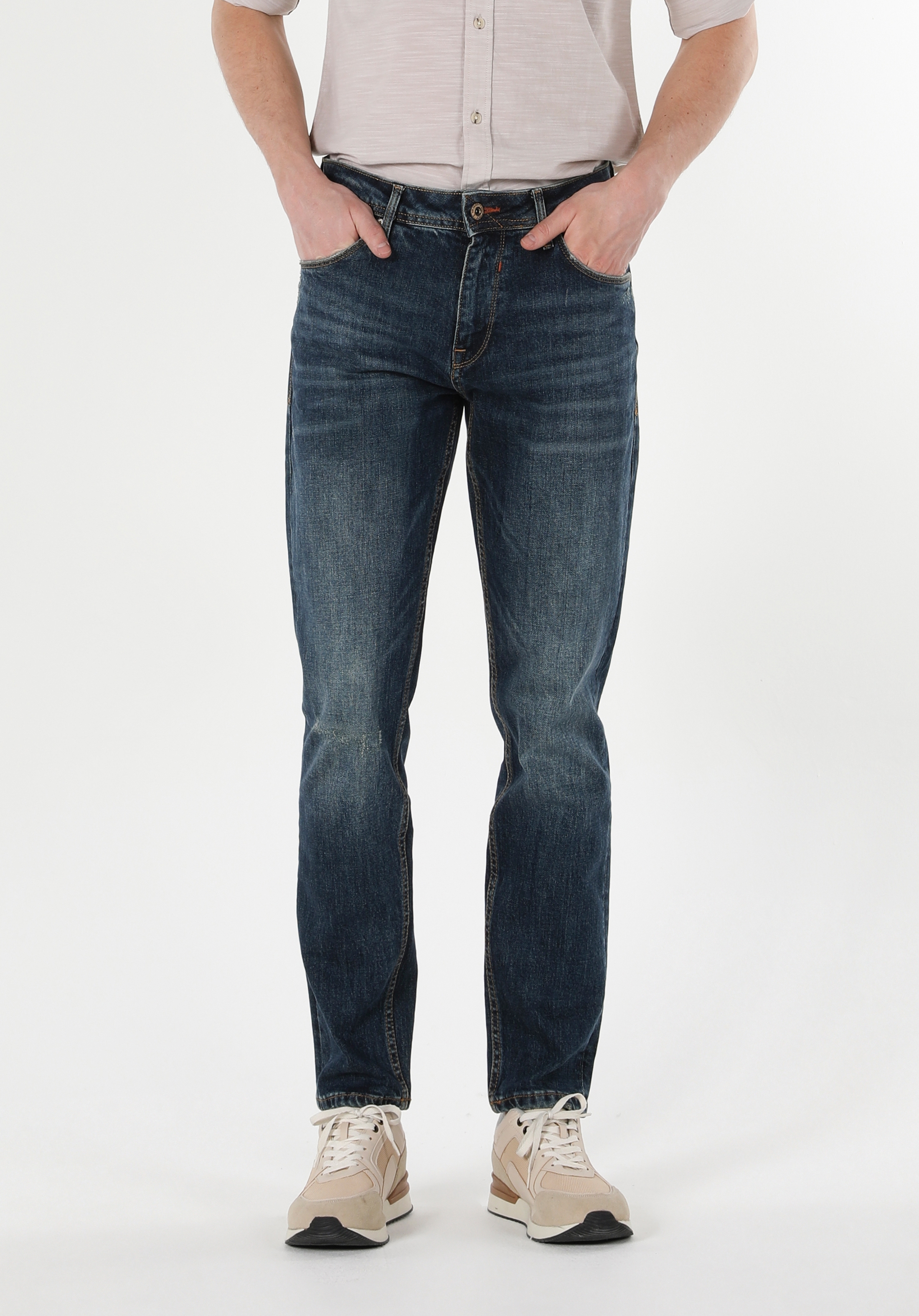 Afișați detalii pentru Pantaloni De Barbati Denim Regular Fit 067 Jack