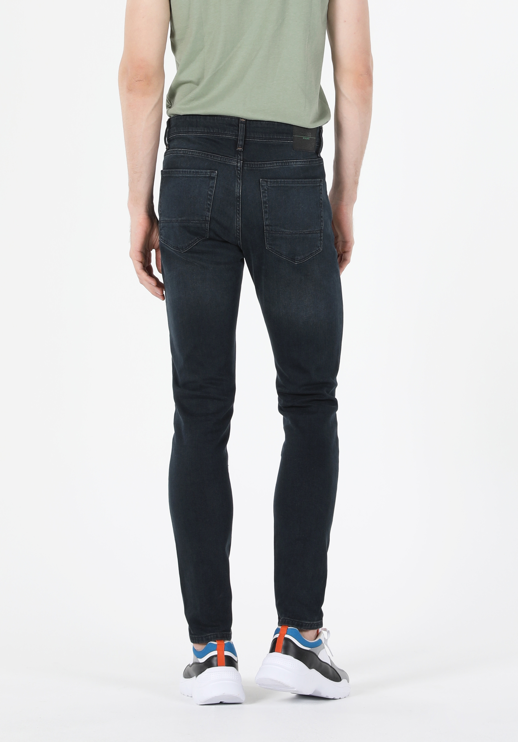 Afișați detalii pentru Pantaloni De Barbati Denim Slim Fit 041 Danny