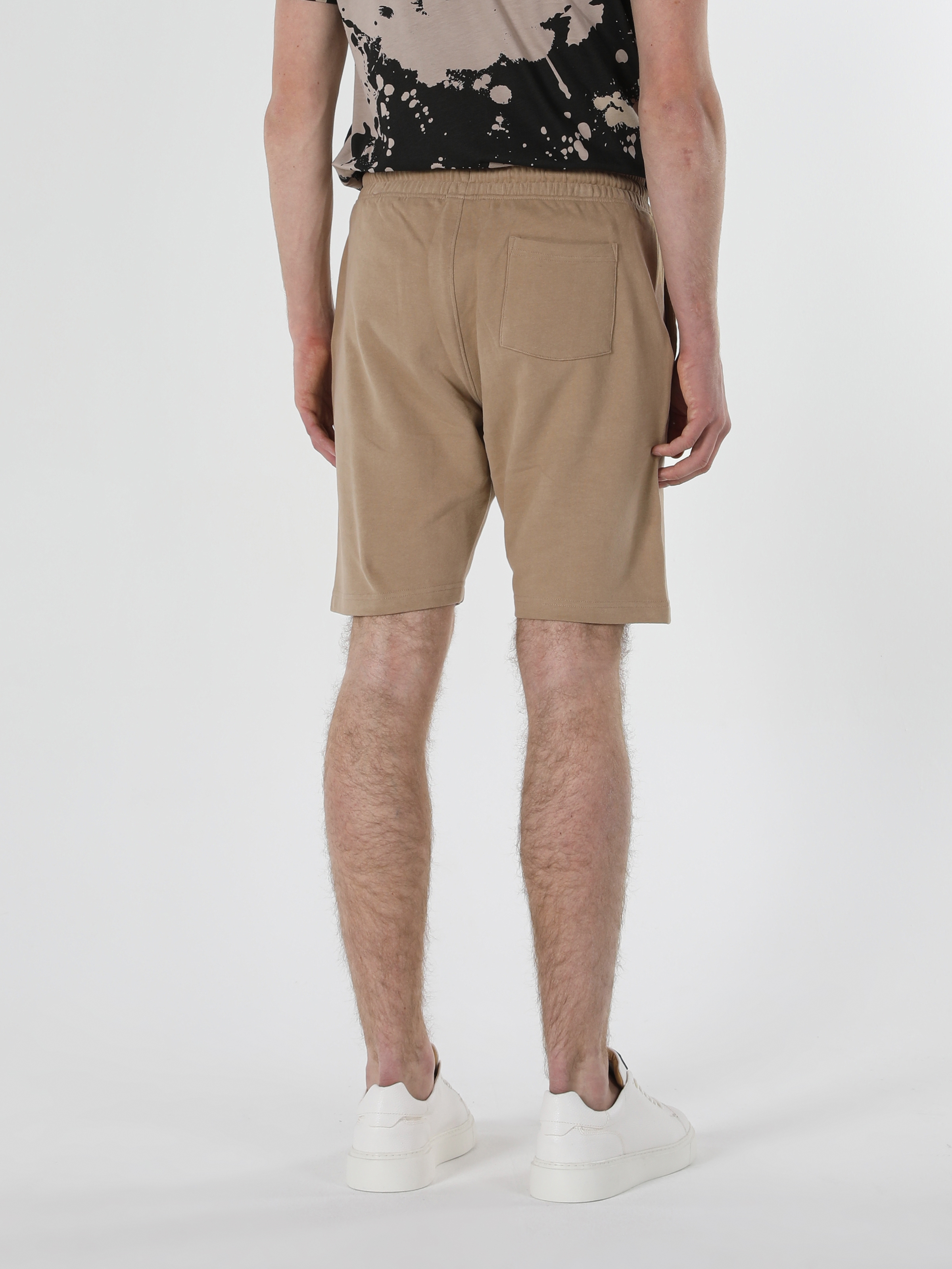Afișați detalii pentru Short / Pantaloni Scurti De Barbati Maro Slim Fit  CL1059716