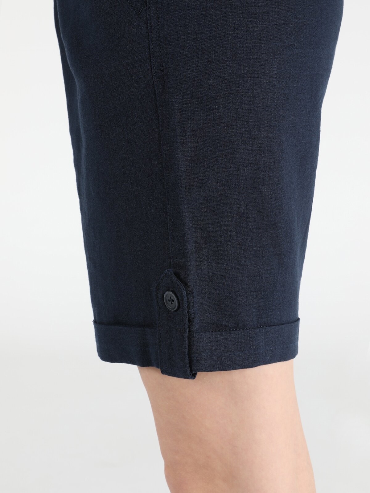Afișați detalii pentru Pantaloni Scurti Regular Fit Albastru Marin De Dama