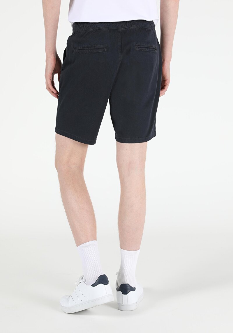 Afișați detalii pentru Short / Pantaloni Scurti De Barbati Albastru Marin Regular Fit  Cl1049748