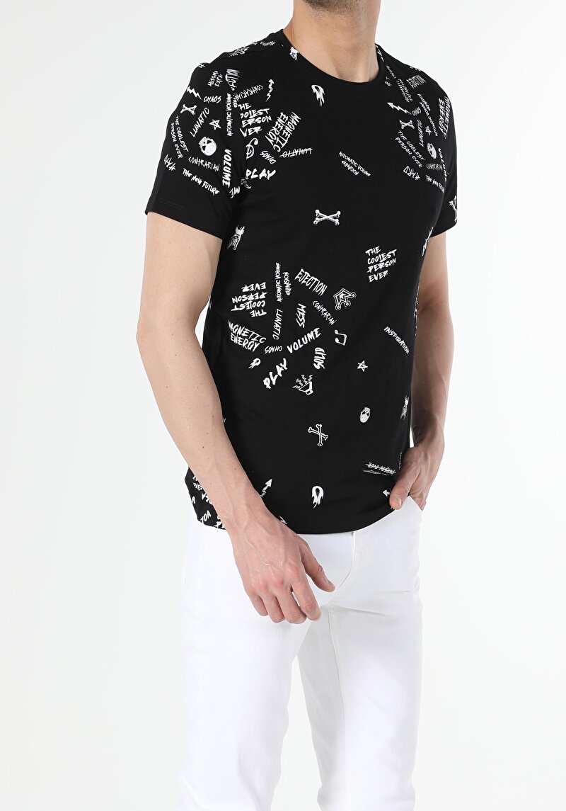 Imagine a Tricou Cu Maneca Scurta De Barbati Negru Regular Fit  Cl1052844