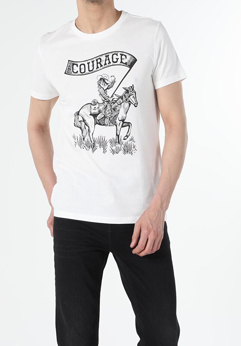 Imagine a Tricou Cu Maneca Scurta De Barbati Alb Regular Fit  Cl1056450