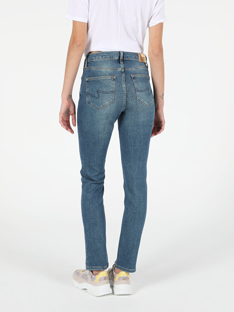 Afișați detalii pentru Blugi De Dama Cu Talie Medie Slim Fit Albastri  703 Carla