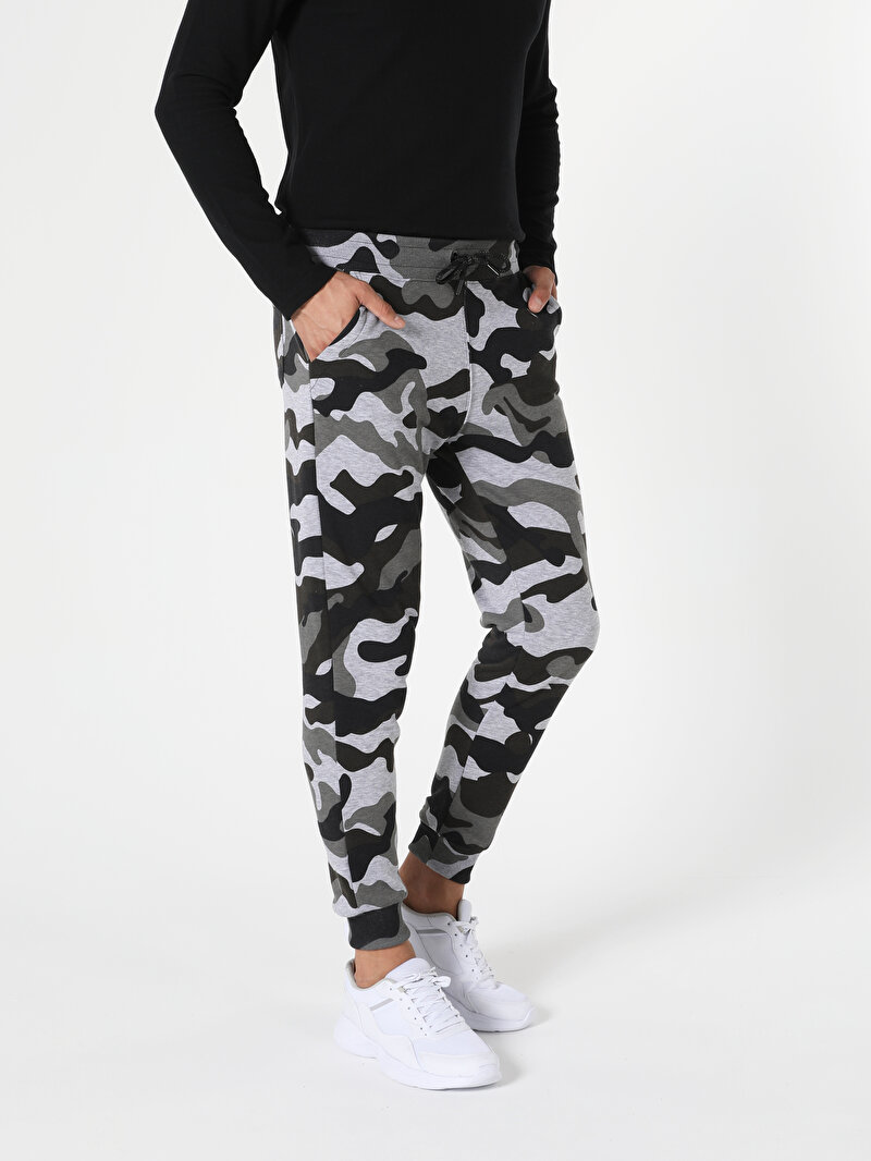 Afișați detalii pentru Tricou Cu Maneca Scurta De Barbati Alb Regular Fit 