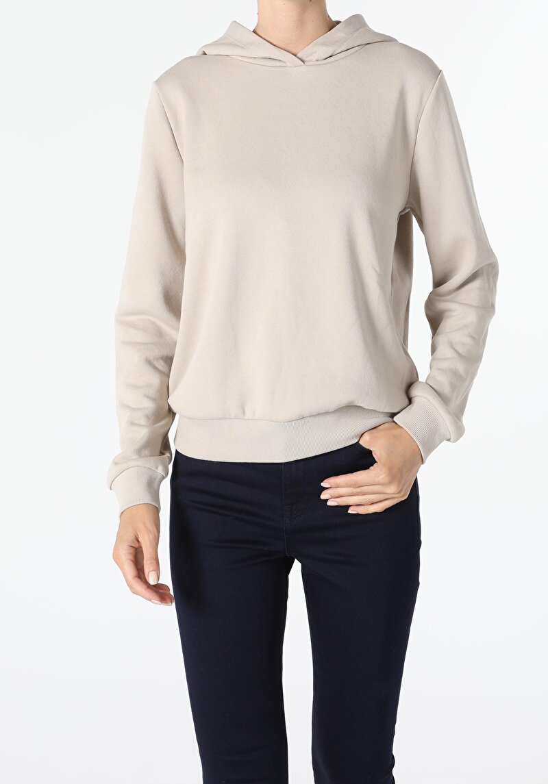 Imagine a Hanorac / Bluza De Dama Bej Regular Fit Cl1055506