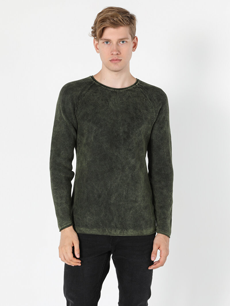 Afișați detalii pentru Pulover Verde Pentru Bărbați Cu Gât Rotund Slim Fit