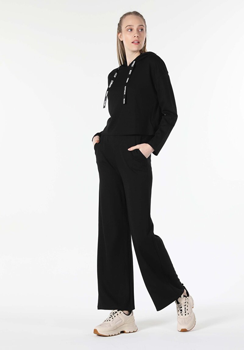 Imagine a Tricou Cu Maneca Lunga De Dama Negru Regular Fit Cl1058515