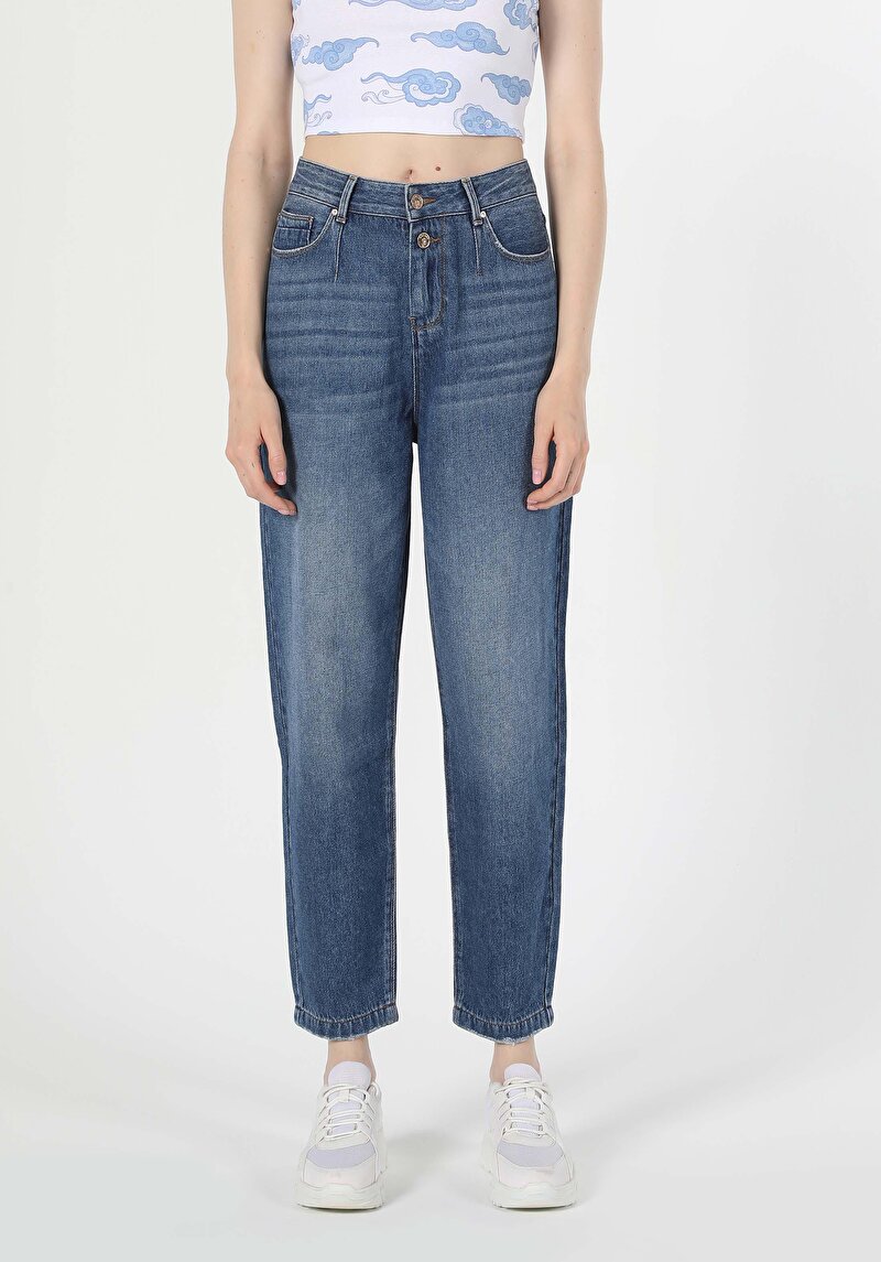 Afișați detalii pentru Slouchy Fit Rising Waist Narrowing Leg Blugi Din Denim Pentru Femei