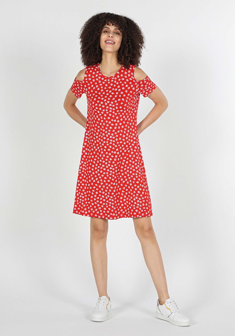 Imagine a Regular Fit Floral Rochie Roșie Cu Mânecă Scurtă Pentru Femei