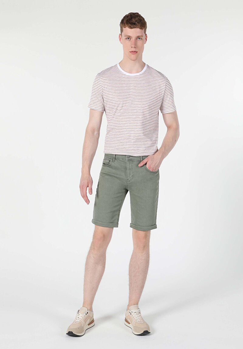 Imagine a Short / Pantaloni Scurti De Barbati Verde Regular Fit  Cl1057965