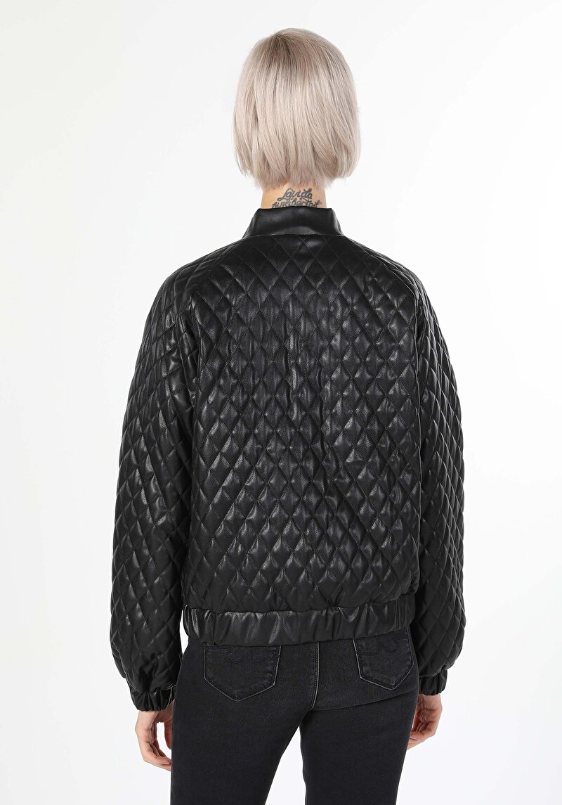 Afișați detalii pentru Regular Fit Dominant Collar Snap Lined Palton Negru Pentru Femei Pu