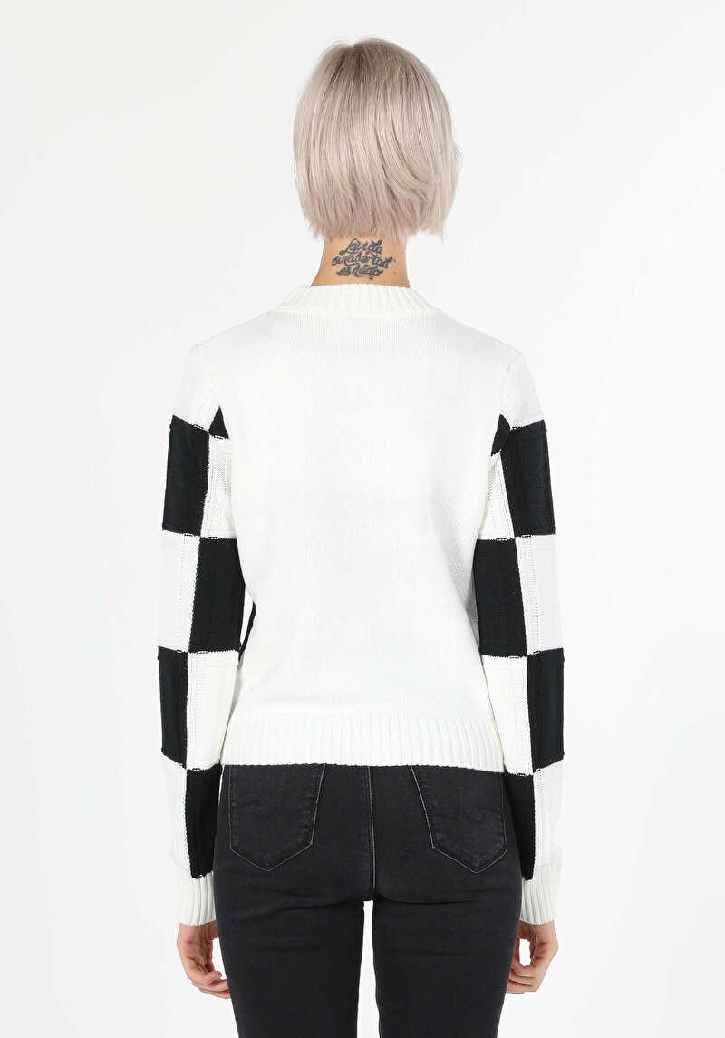 Afișați detalii pentru Pulover De Dama Alb   Cl1060702