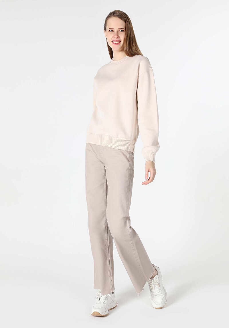 Imagine a Hanorac / Bluza De Dama Ecru Regular Fit  Cl1062437