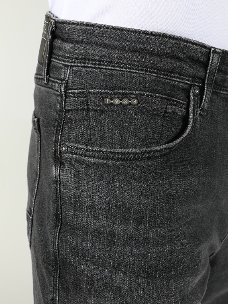 Afișați detalii pentru Slim Fit Talie Joasă Picior Îngust Blugi İndigo Pentru Bărbați