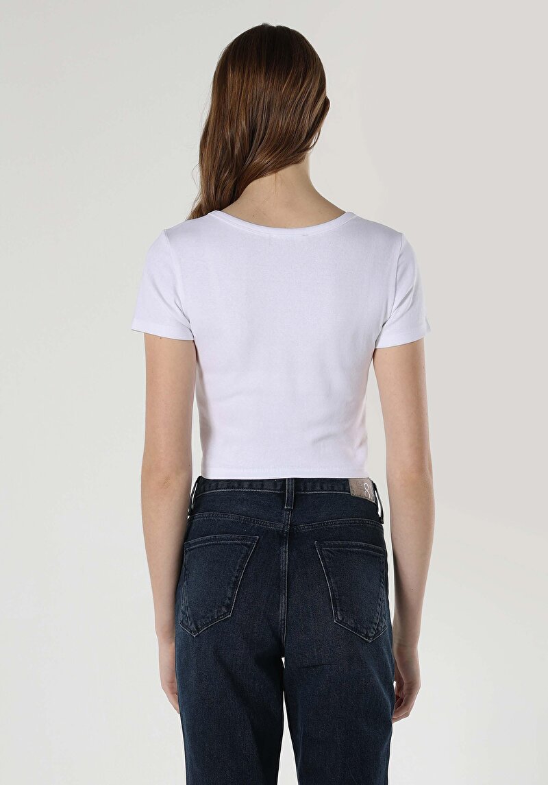 Imagine a Tricou Cu Maneca Scurta De Dama Alb Slim Fit Cl1063461